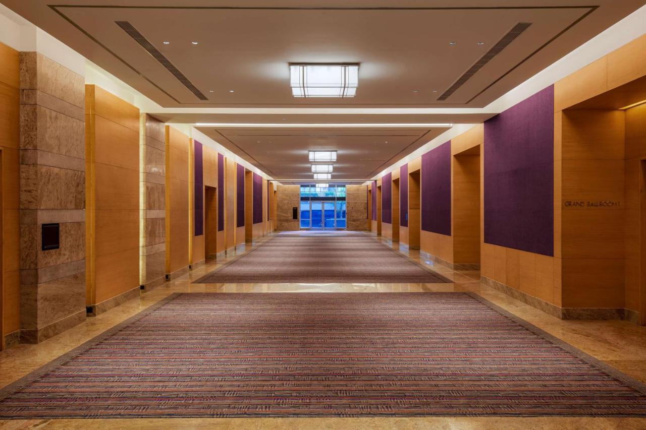 Grand Hyatt And Residences Hotel 5*