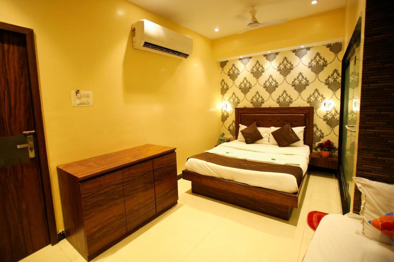 Hotel Garden Creek Residency - Near To International Airport Bombaim