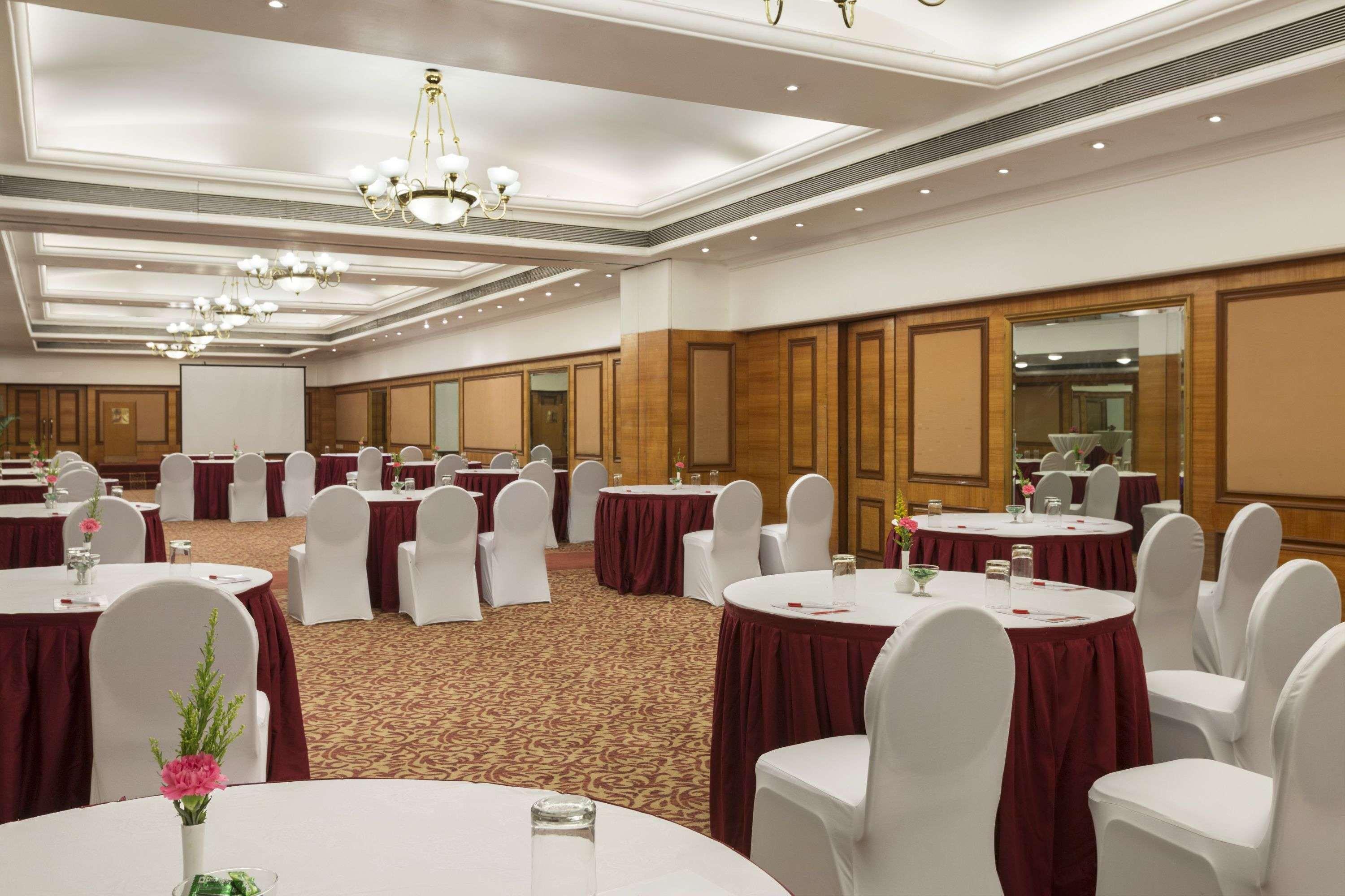 Hotel Ramada Plaza By Wyndham Palm Grove 5*