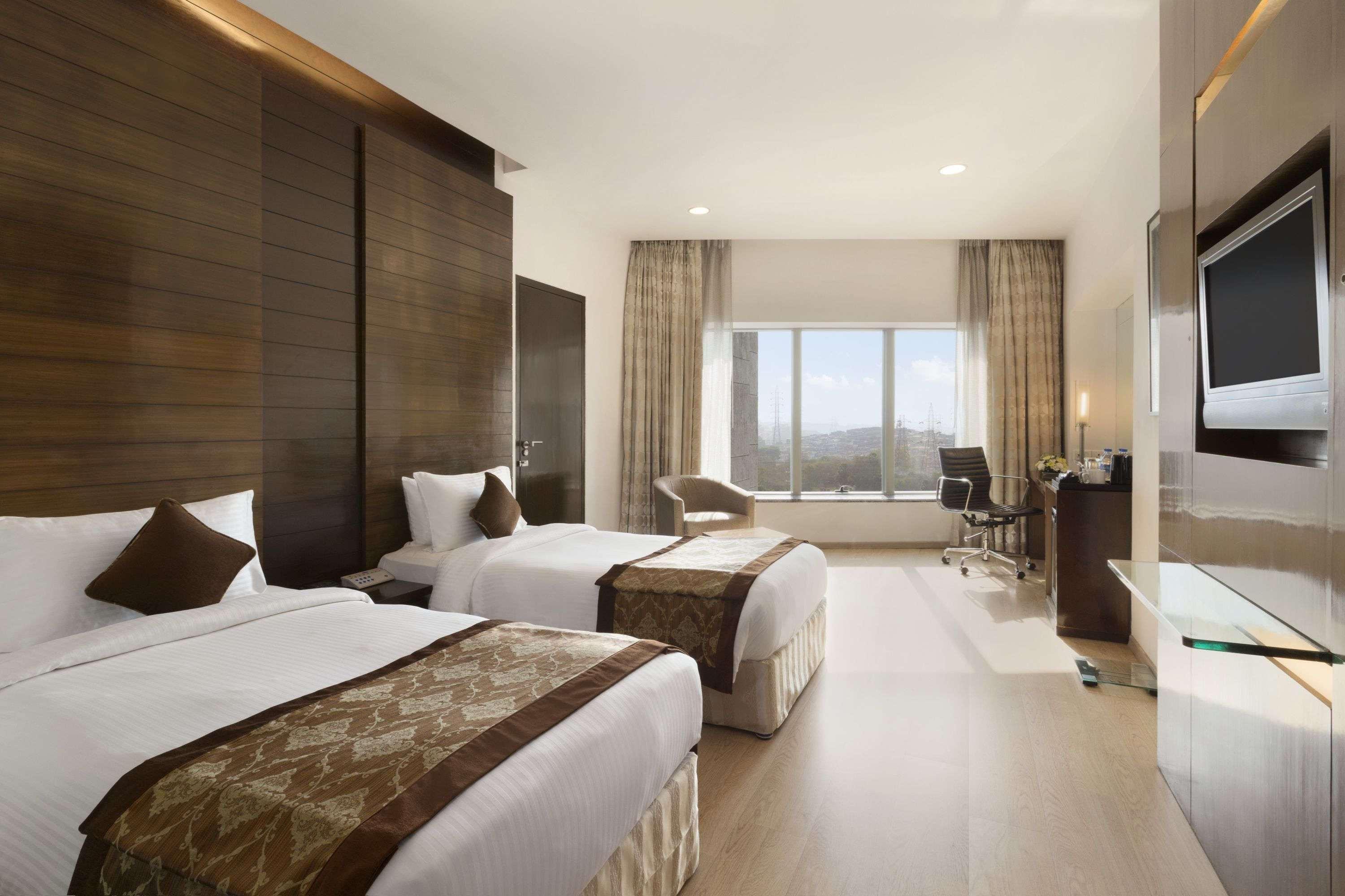 Ramada Powai & Convention Centre Hotel 5*