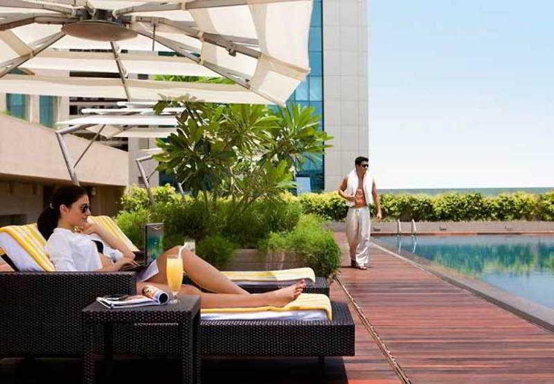 Courtyard By Marriott International Airport Hotel