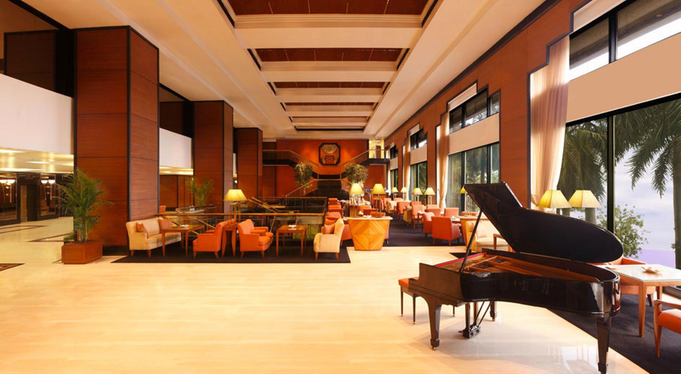 Trident Nariman Point 5*