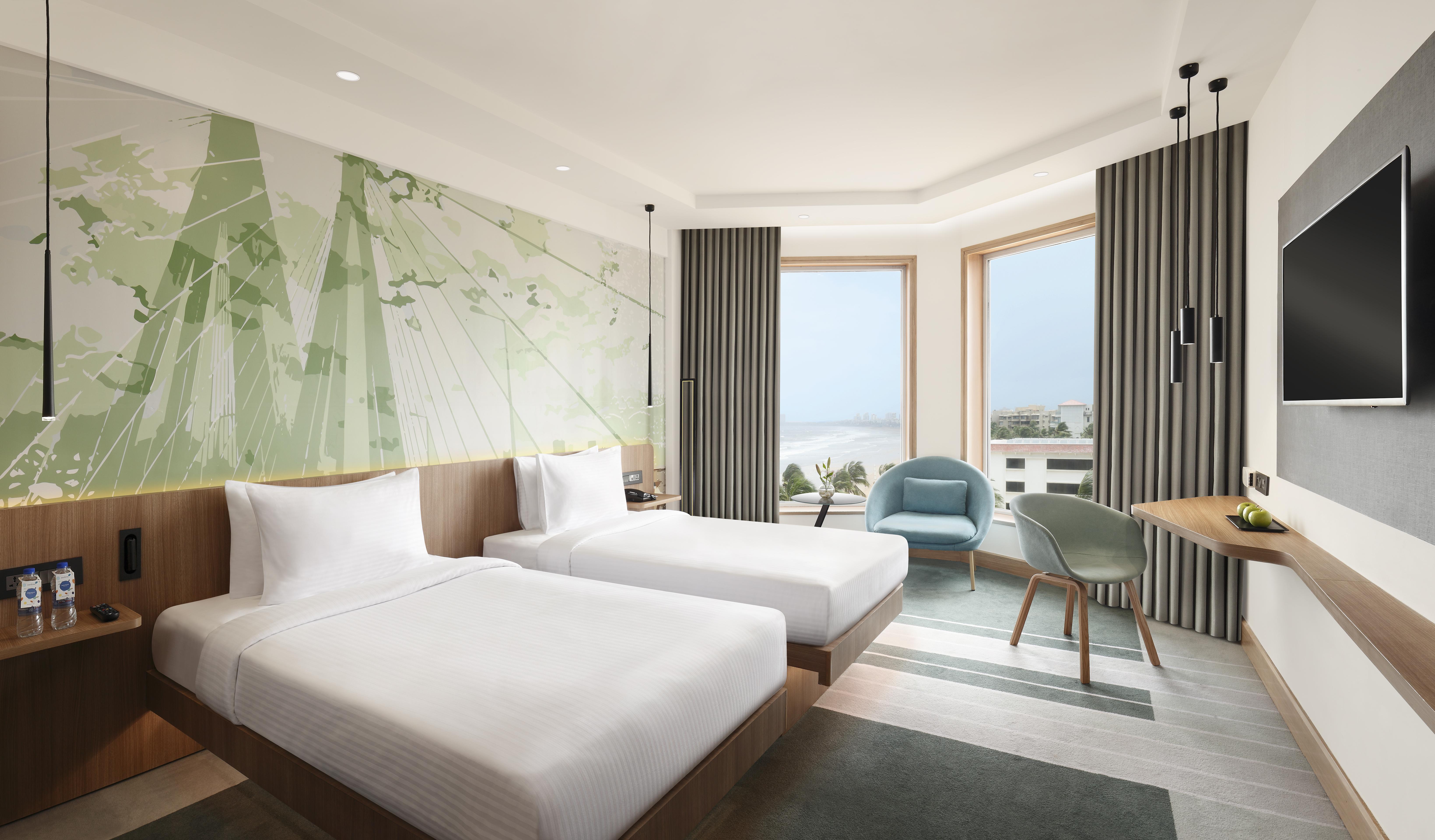 Hotel Novotel Juhu 5*