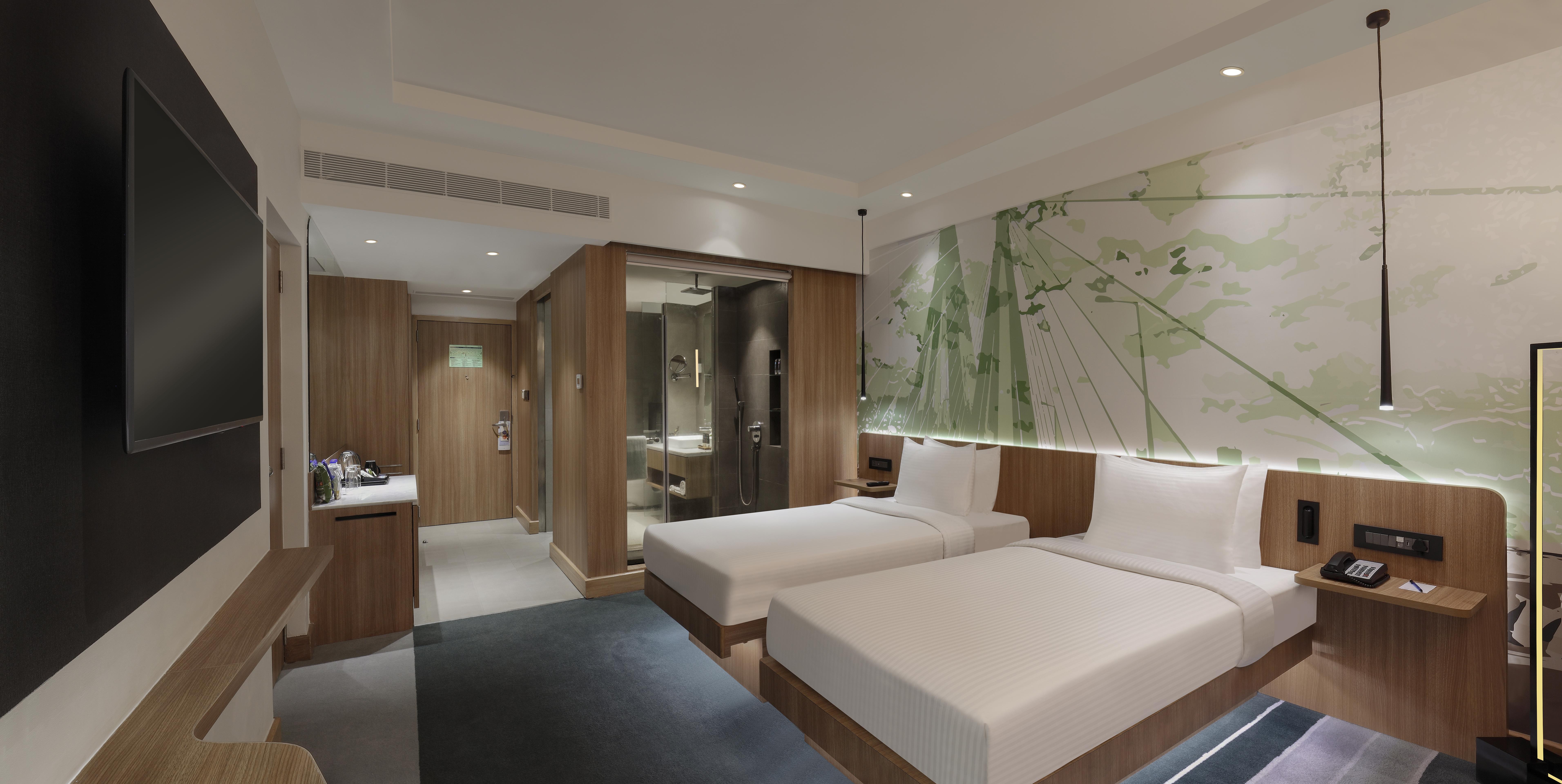 Hotel Novotel Juhu 5*