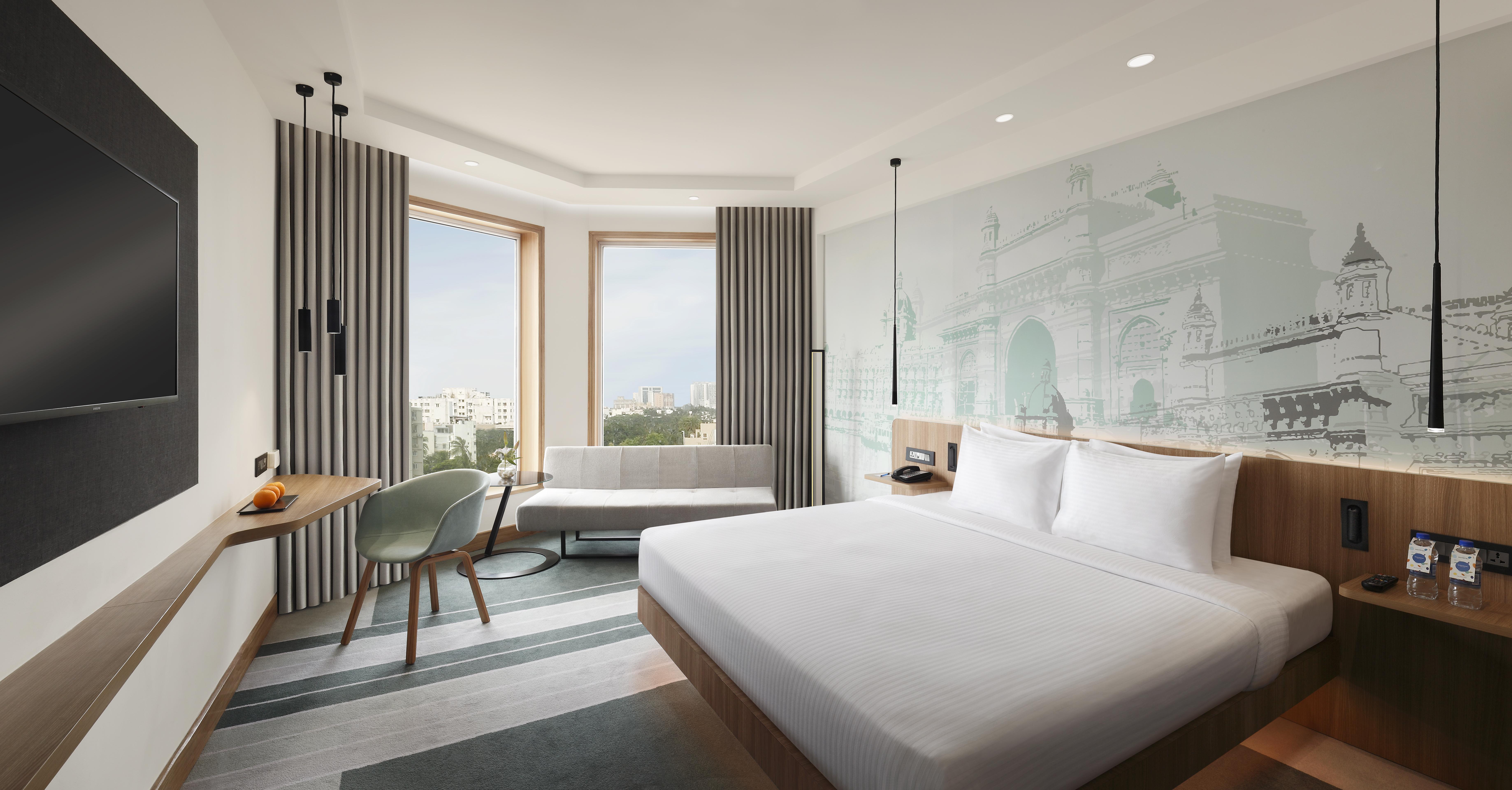 Hotel Novotel Juhu 5*