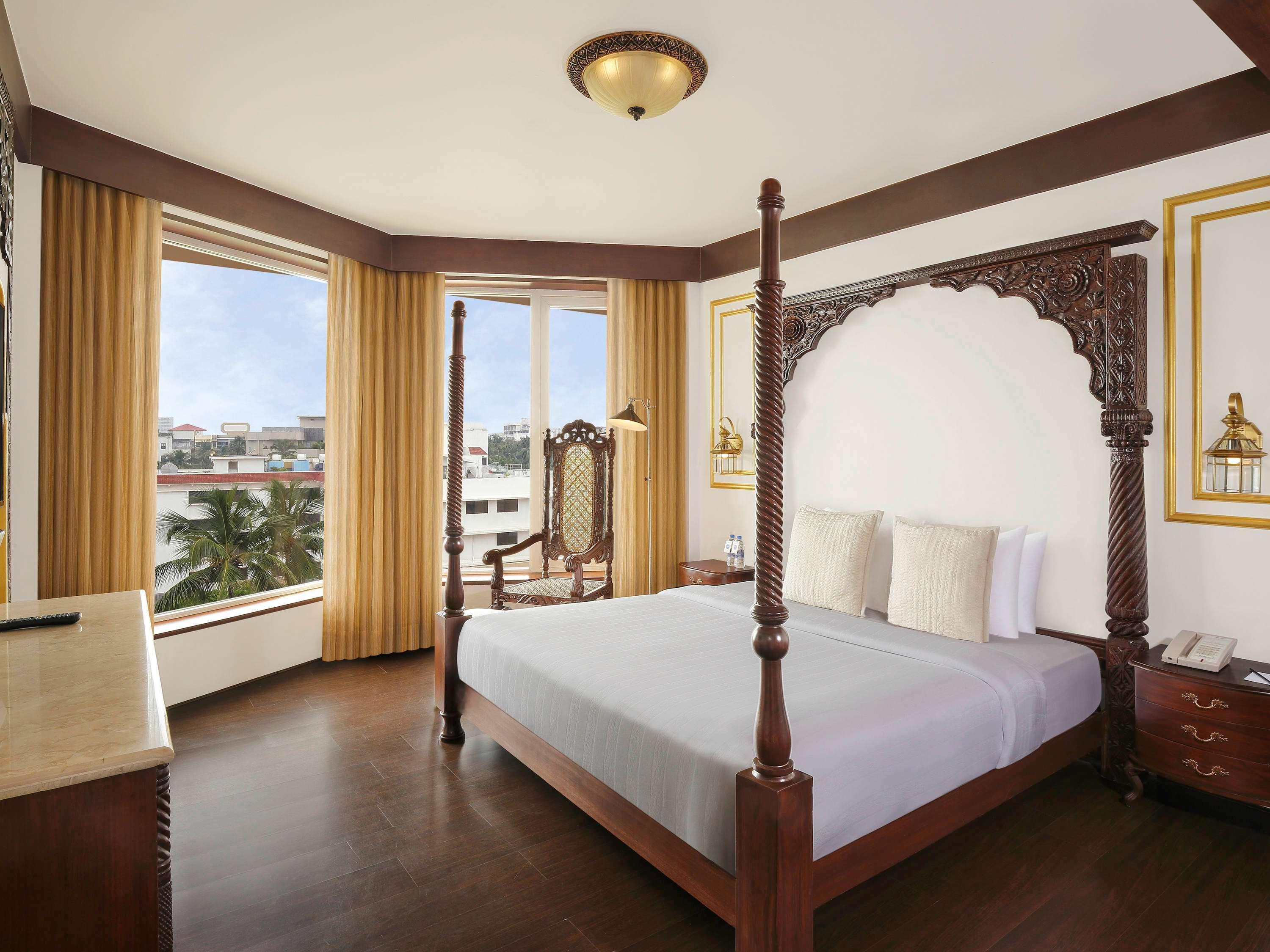 Novotel Juhu Hotel