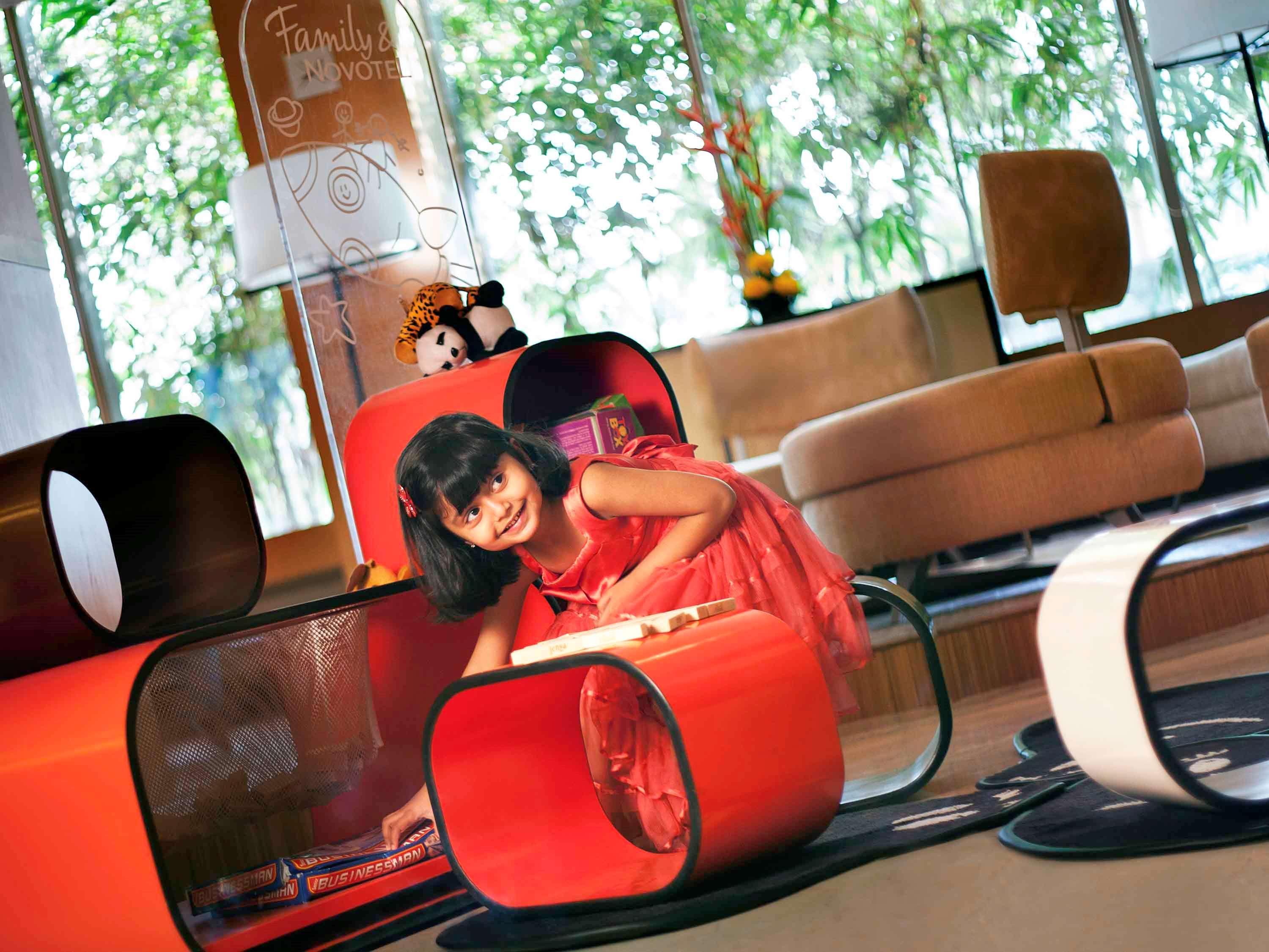 Novotel Juhu Hotel 5*