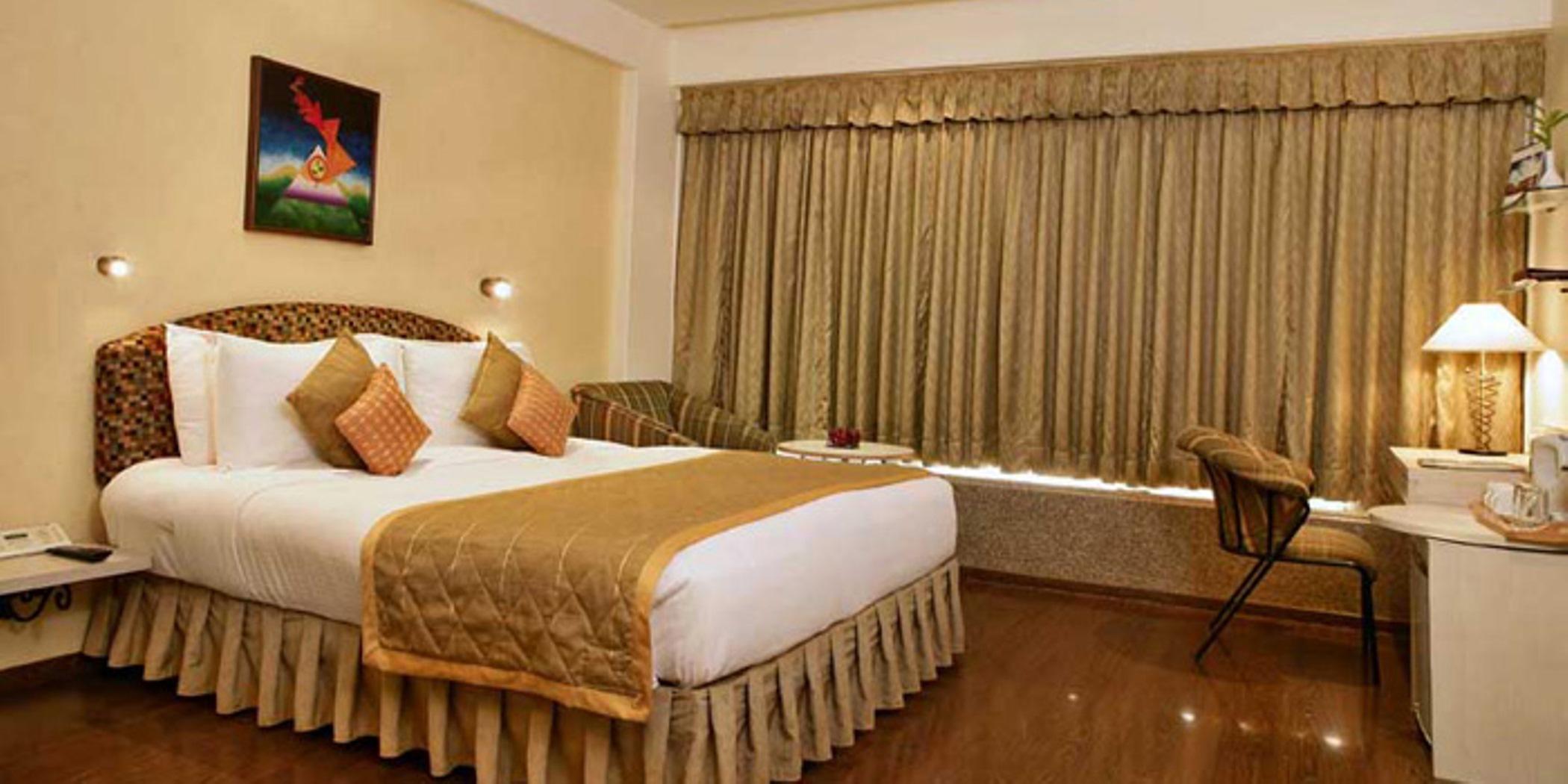Kohinoor Continental,airport Hotel 4*