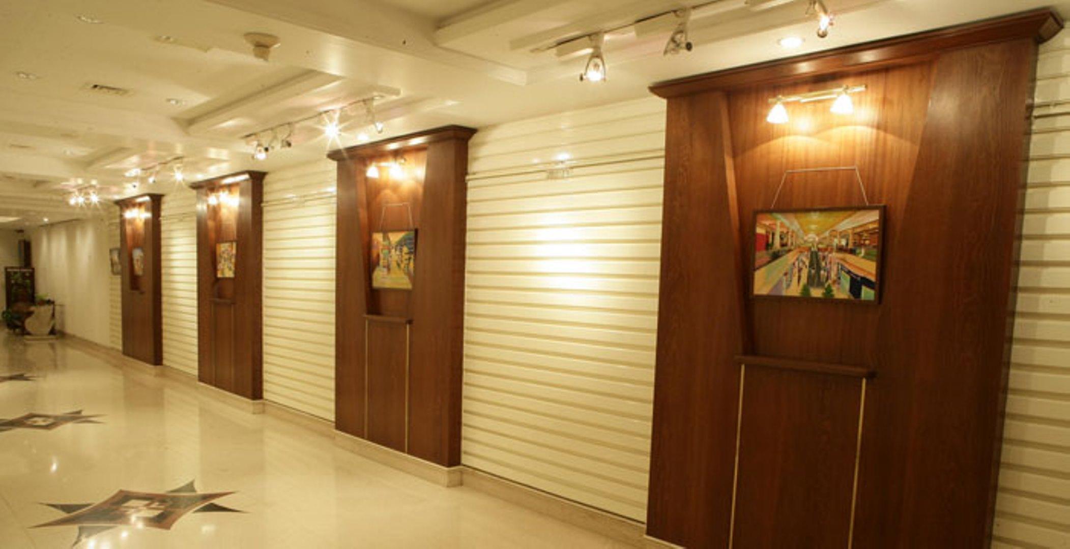 Kohinoor Continental,airport Hotel