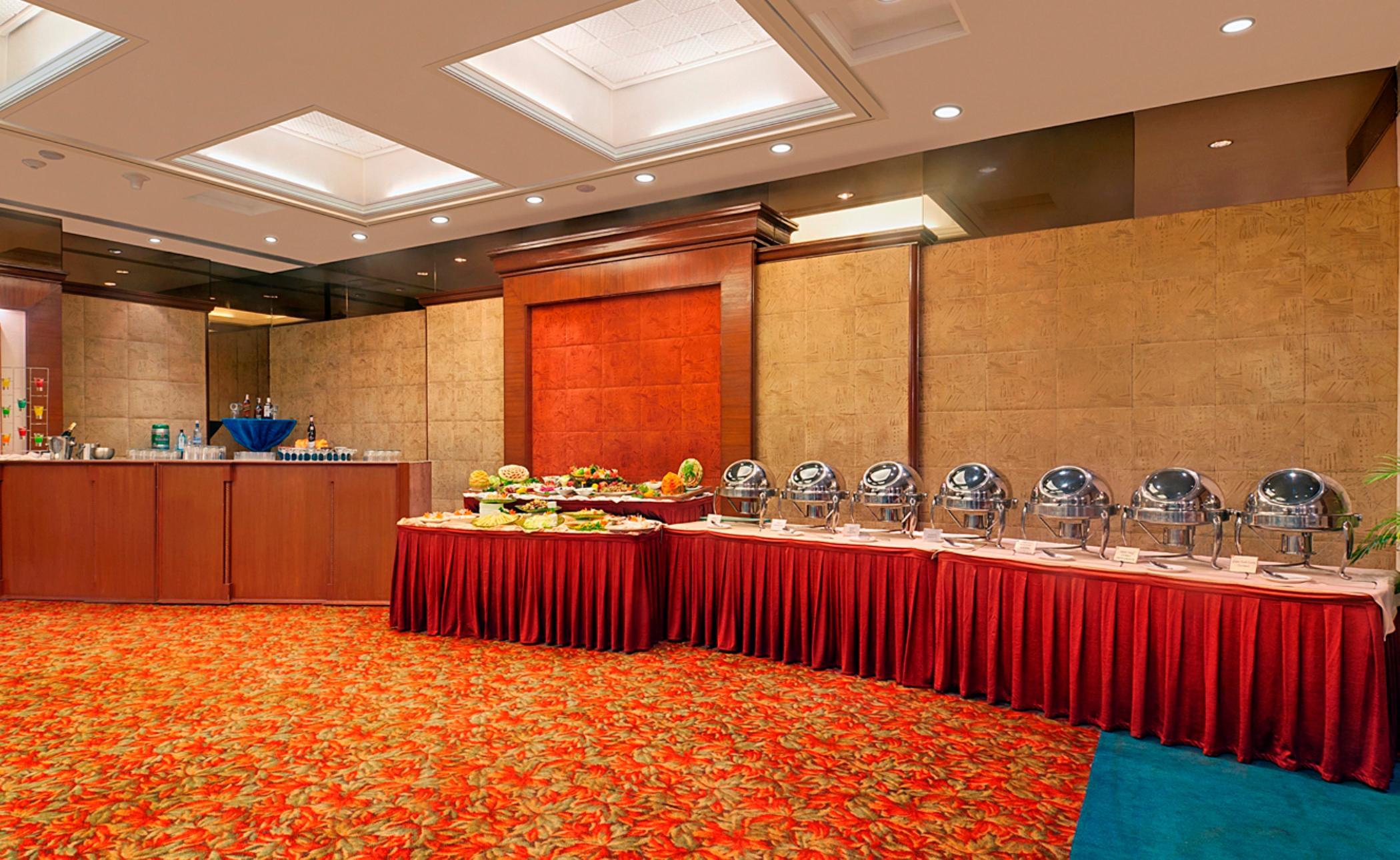 Kohinoor Continental,airport Hotel