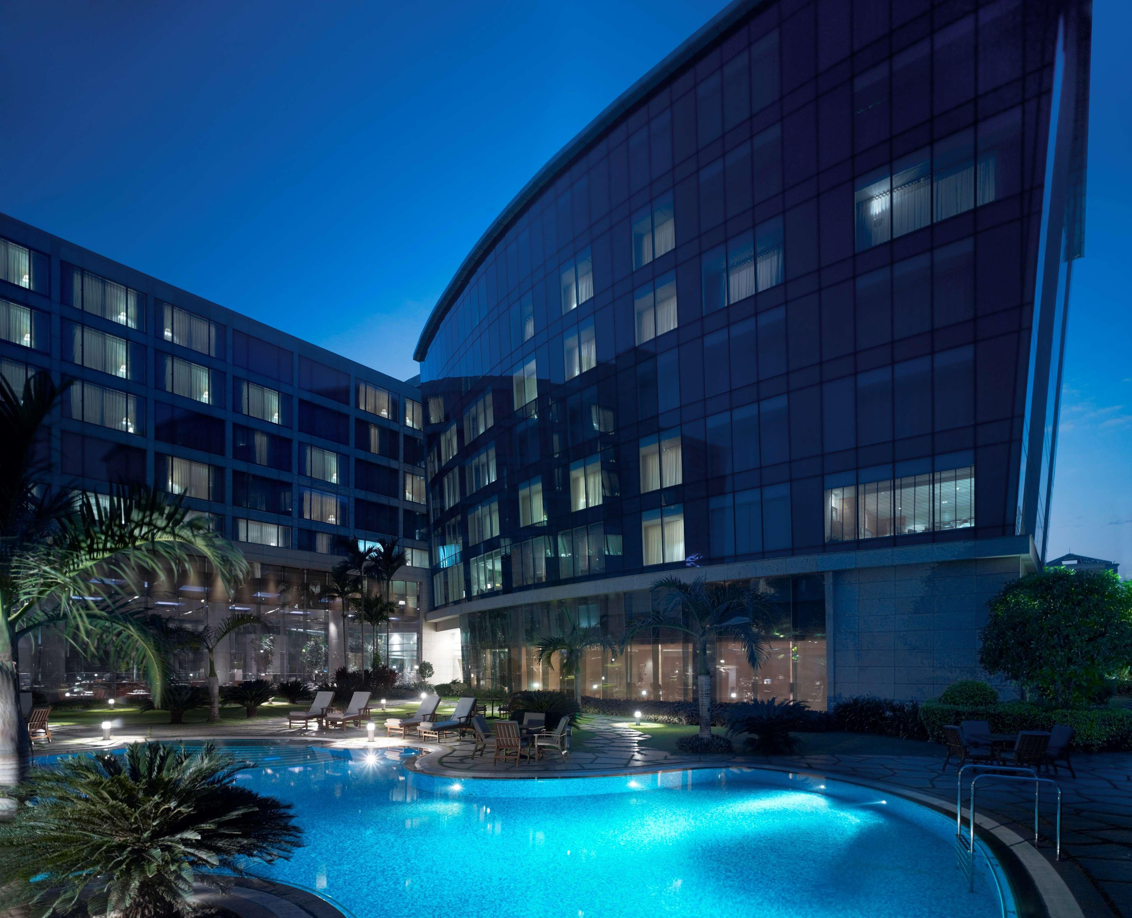 Hyatt Regency International Airport Hotel 5*