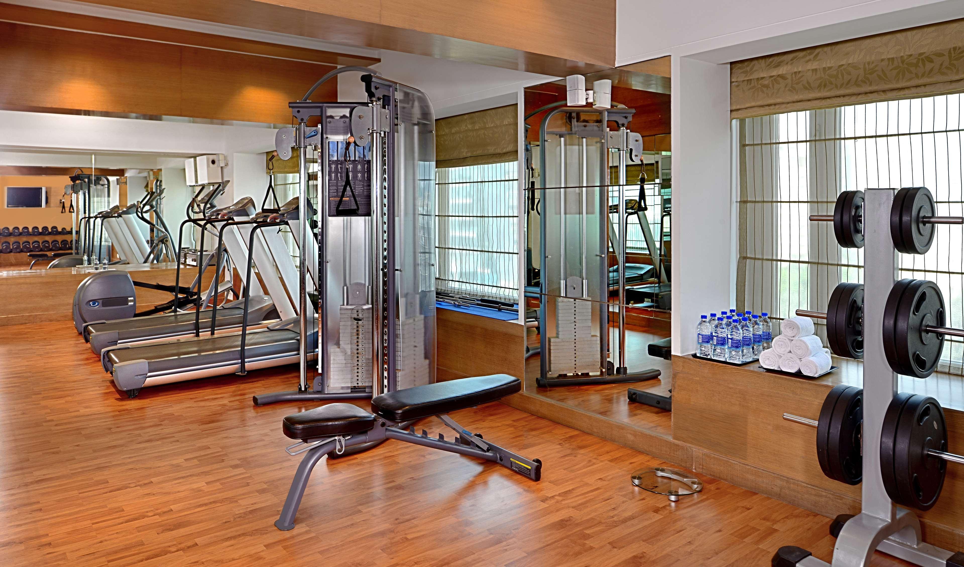 Radisson Goregaon Hotel 4*