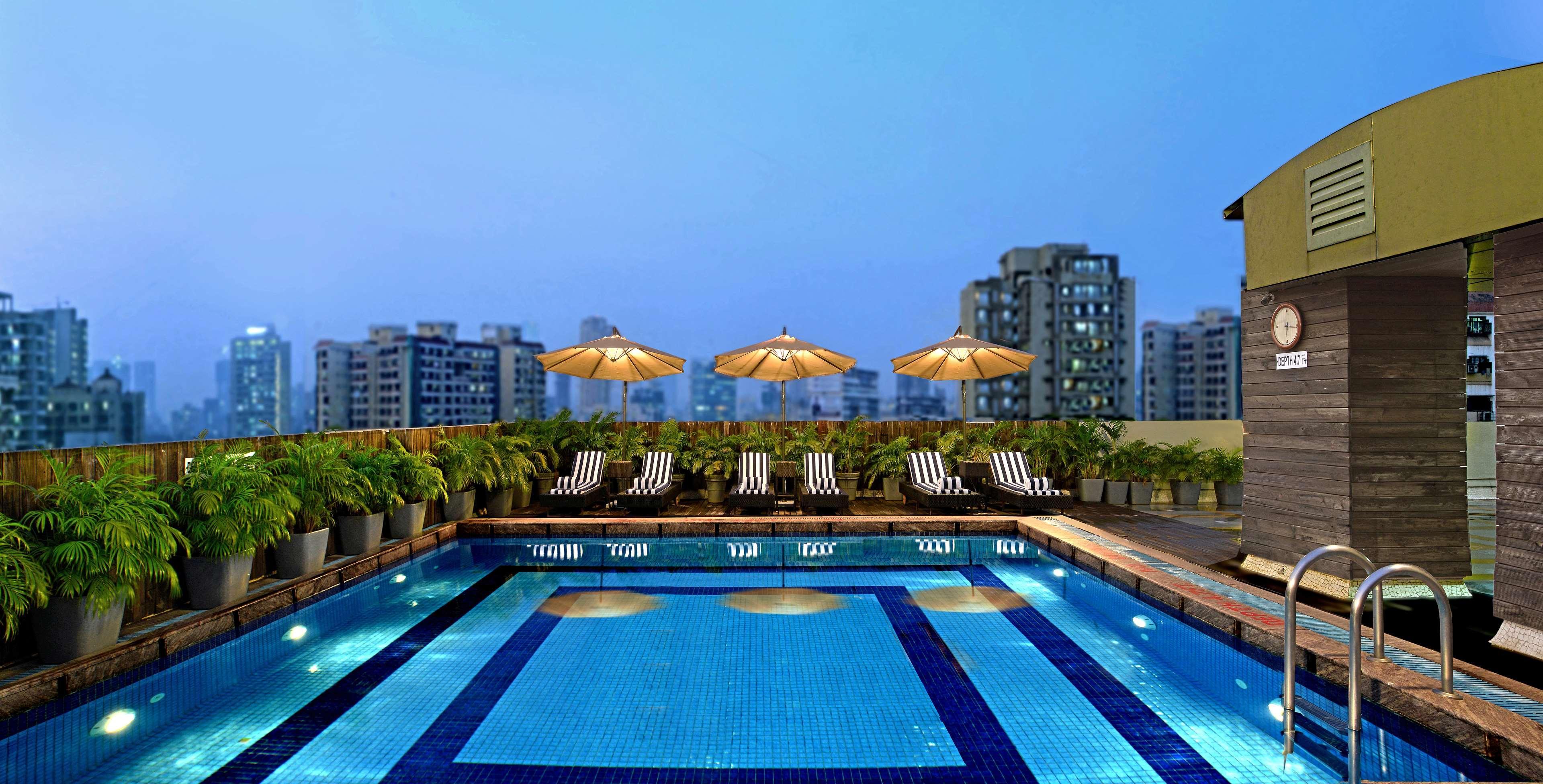 Hotel Radisson Goregaon 4*