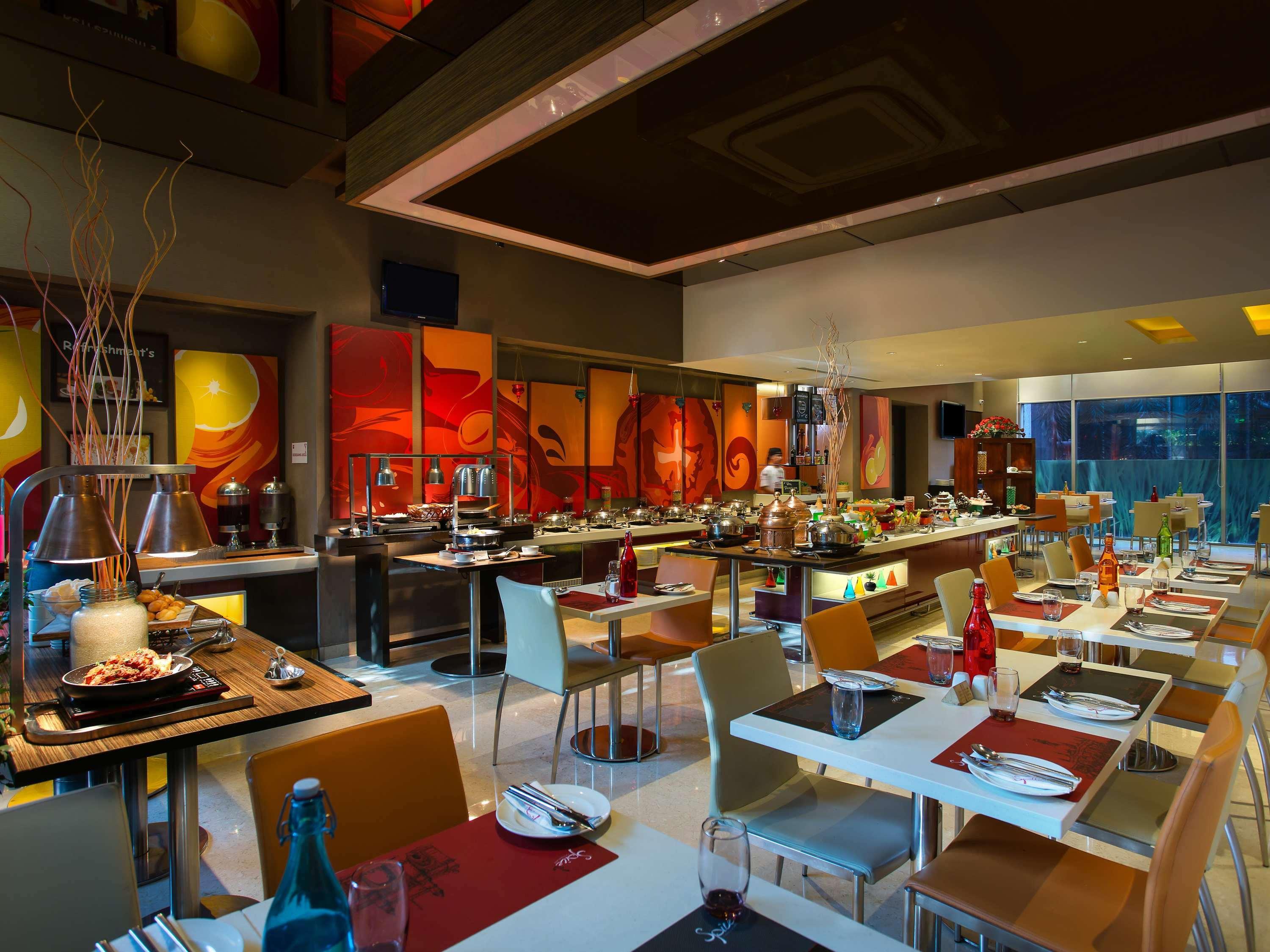 Hotel Ibis Airport - An Accor Brand 3*