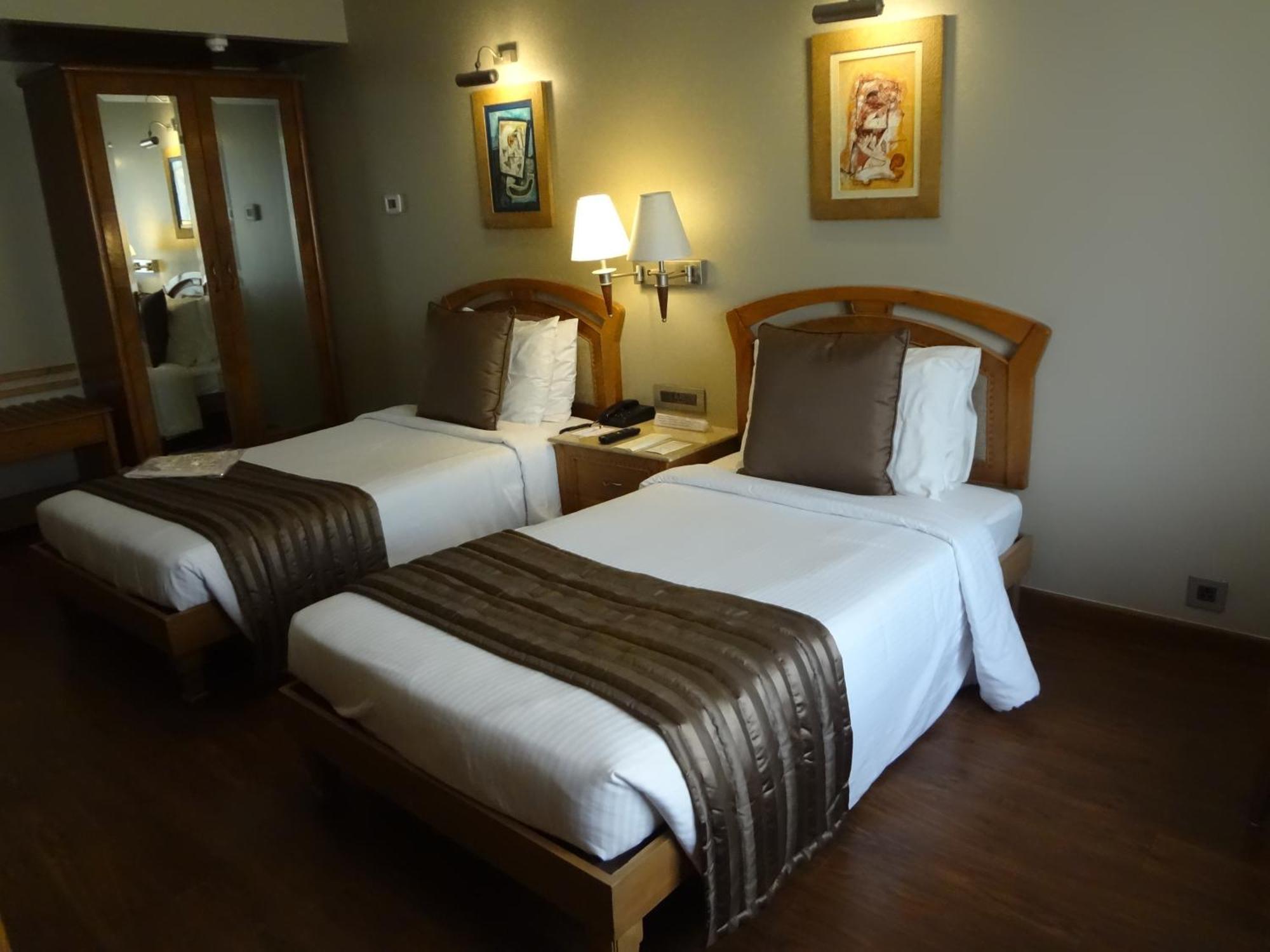 Sun-n-sand Juhu Hotel Mumbai
