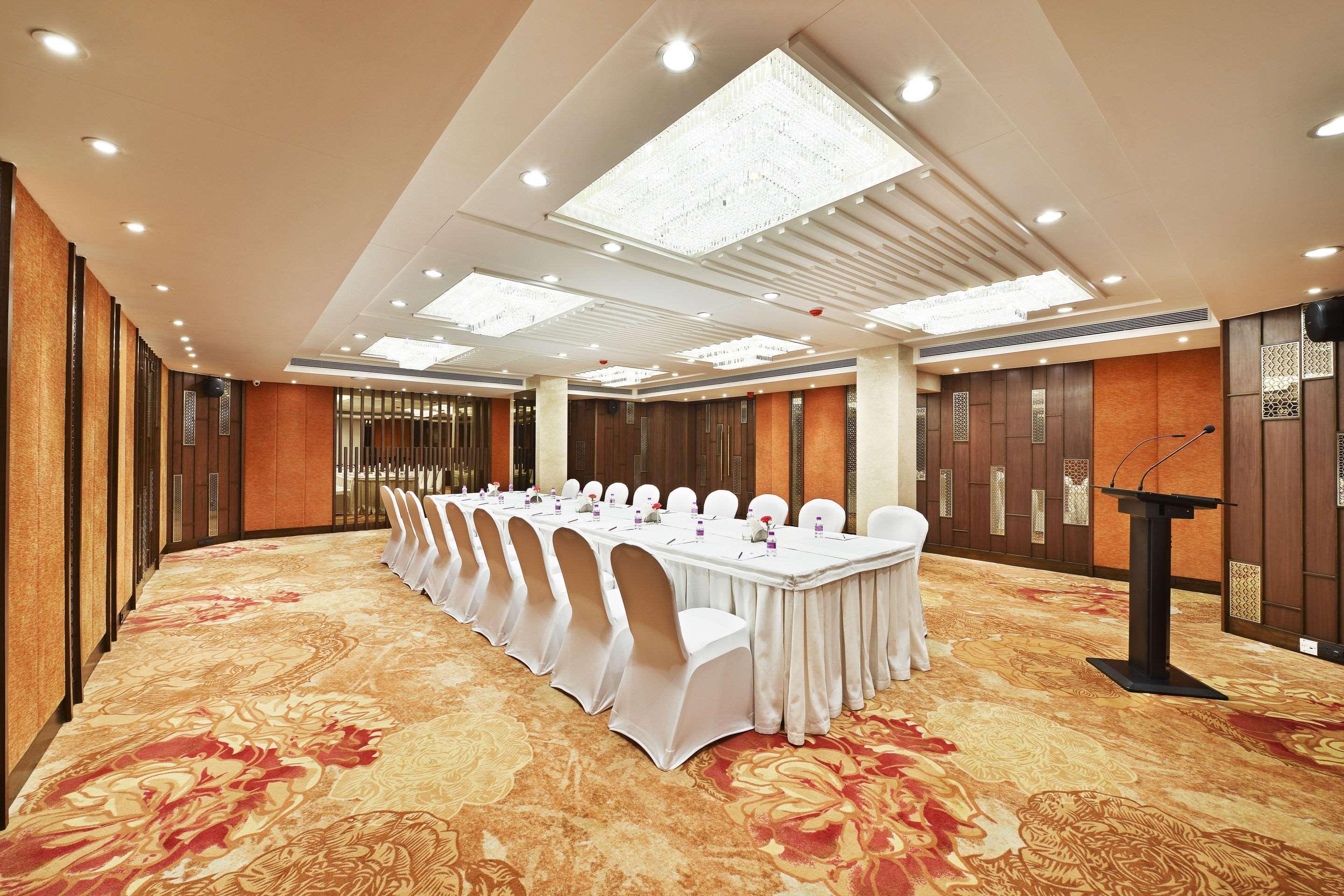 Heritage Formerly Known As Comfort Heritage Hotel 4*