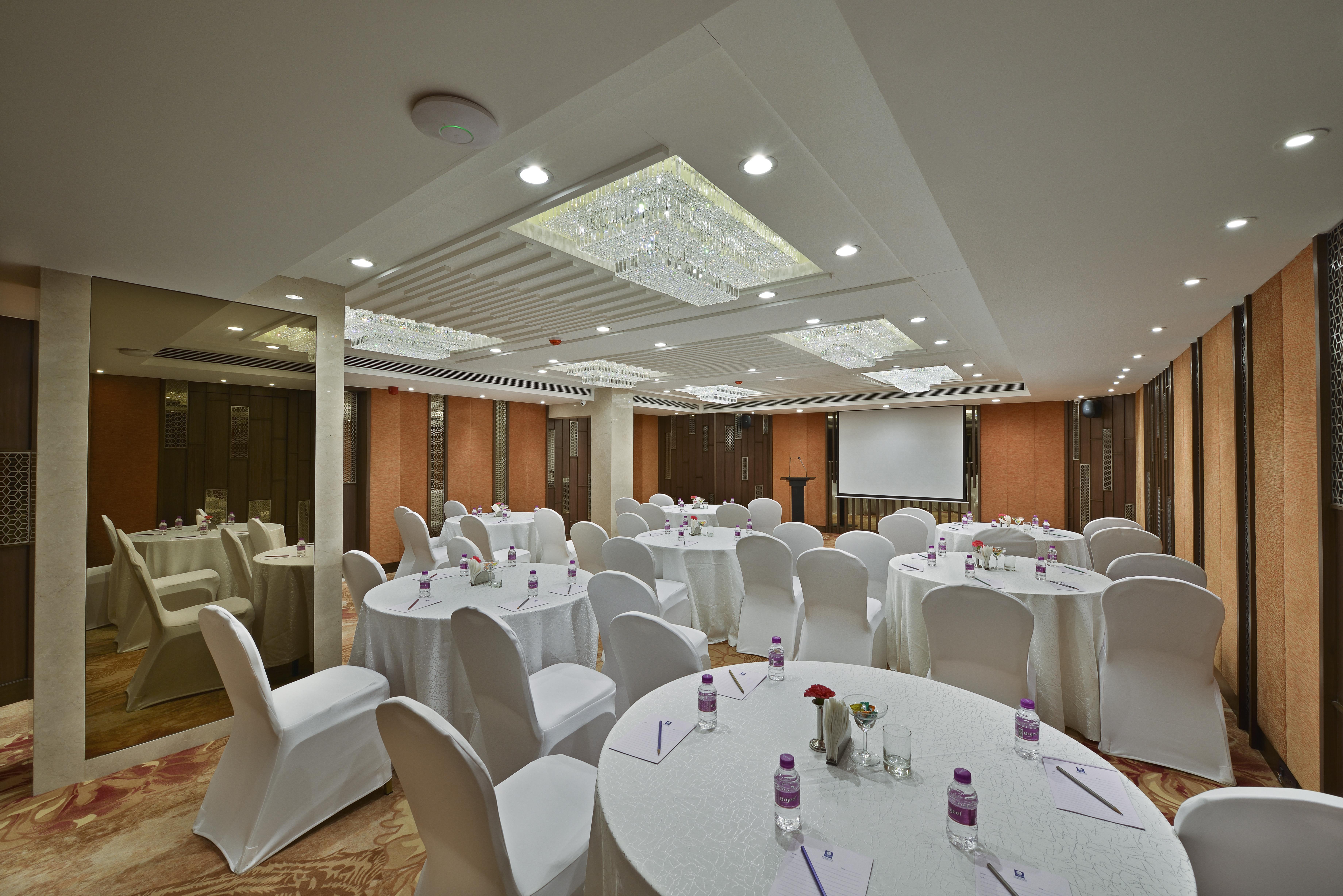 Heritage Formerly Known As Comfort Heritage Hotel 4*