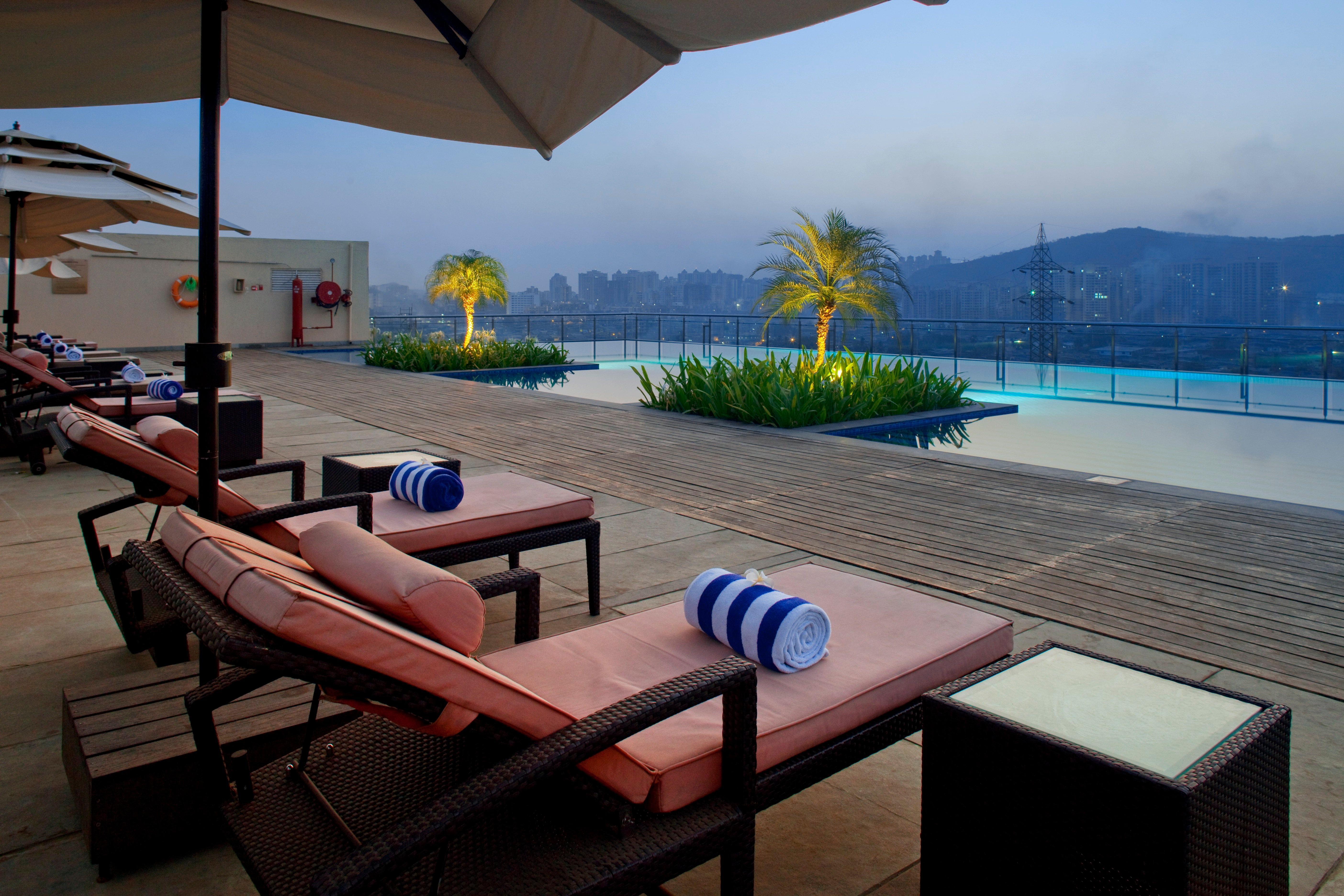 International Airport By Ihg Hotel