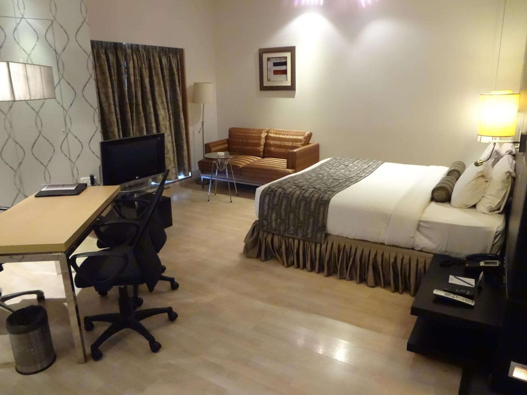 Hotel Satkar Residency Thane