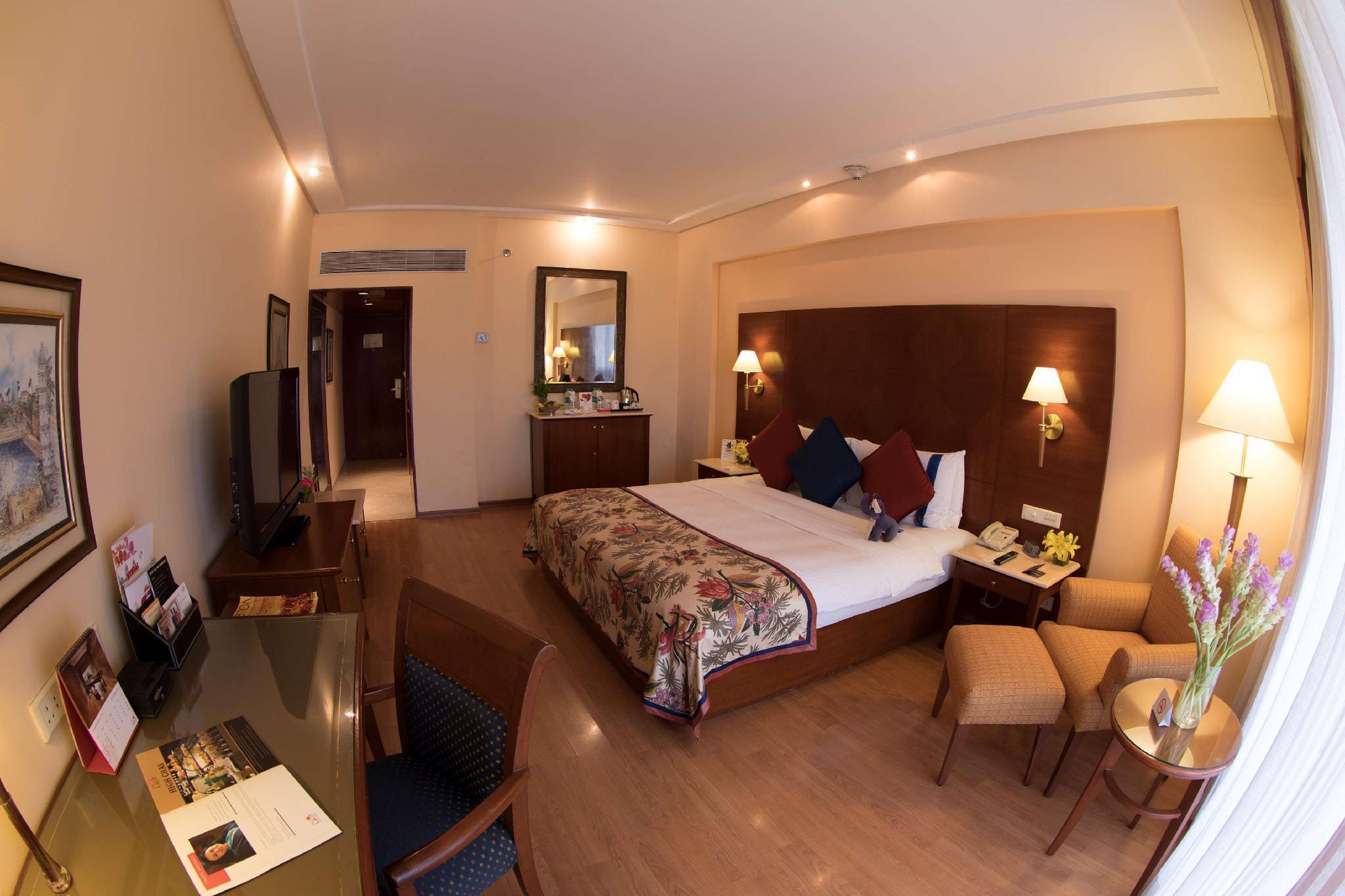 The Lalit 5* Mumbai