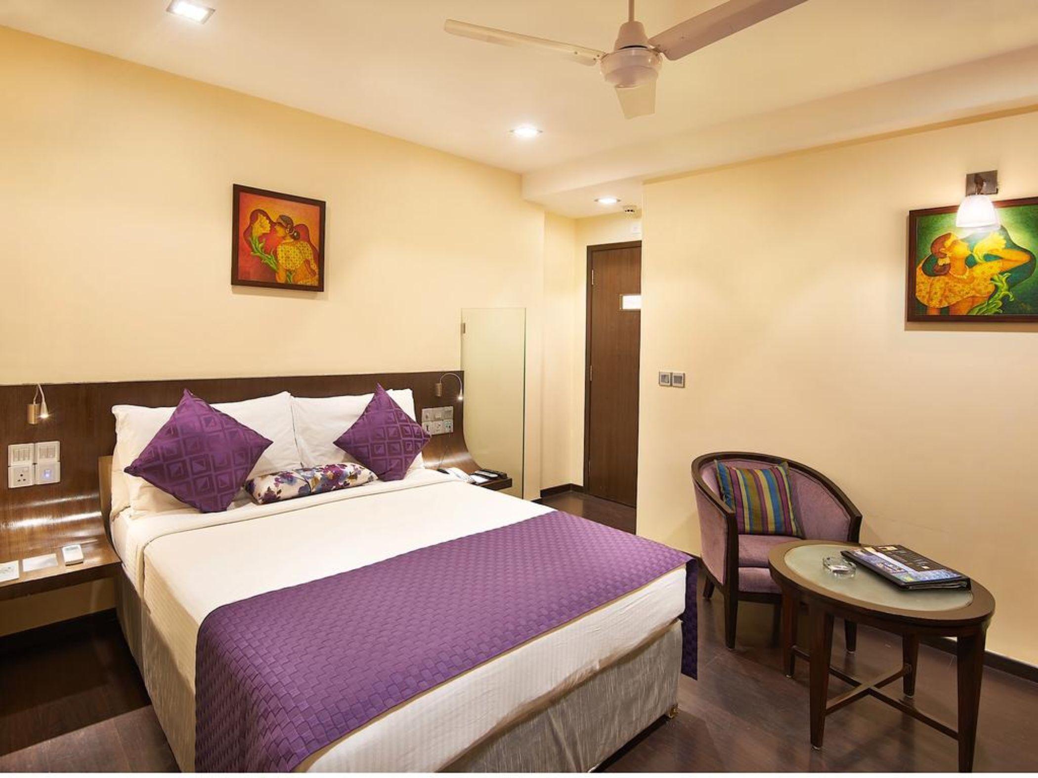 The Shalimar Hotel, Kemps Corner 4*