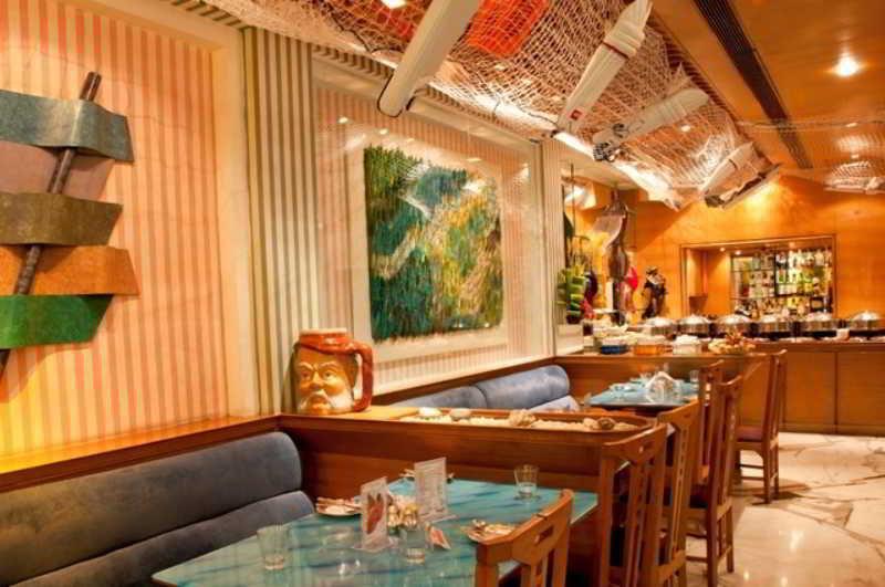 The Ambassador, Marine Drive, 4* Bombaim