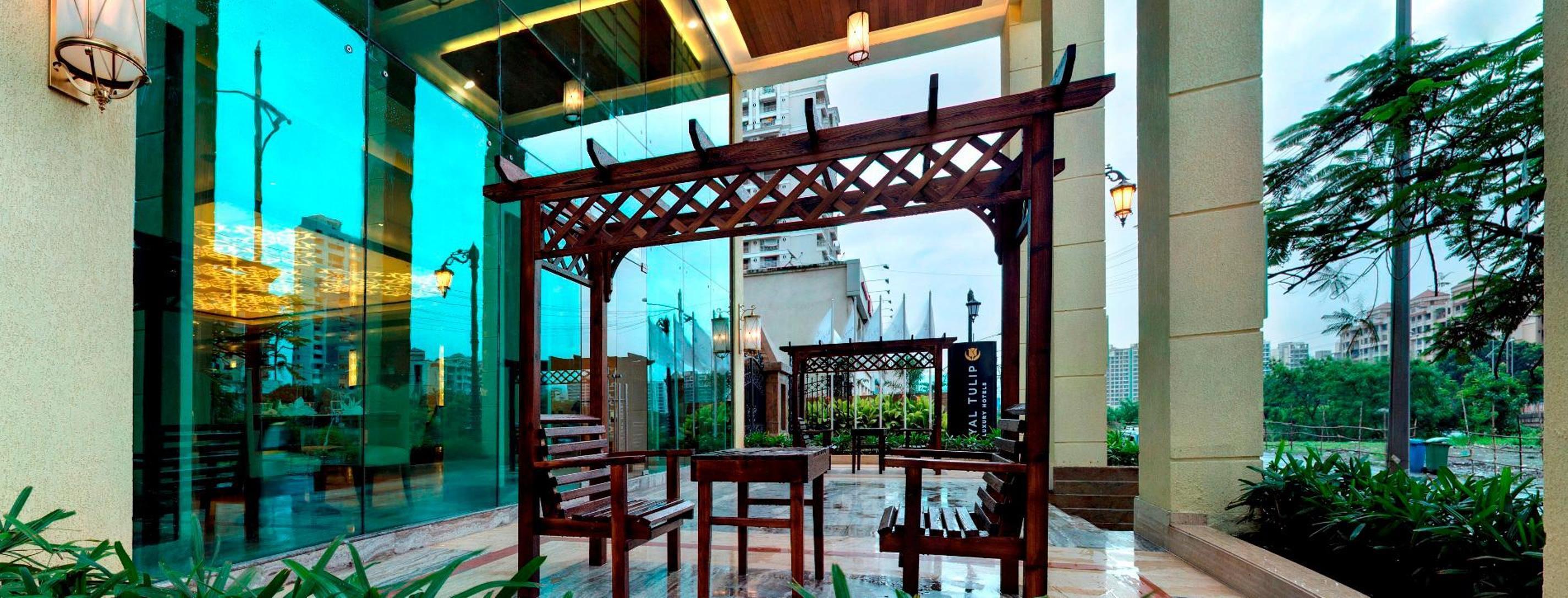 Hotel Royal Tulip Navi 5*