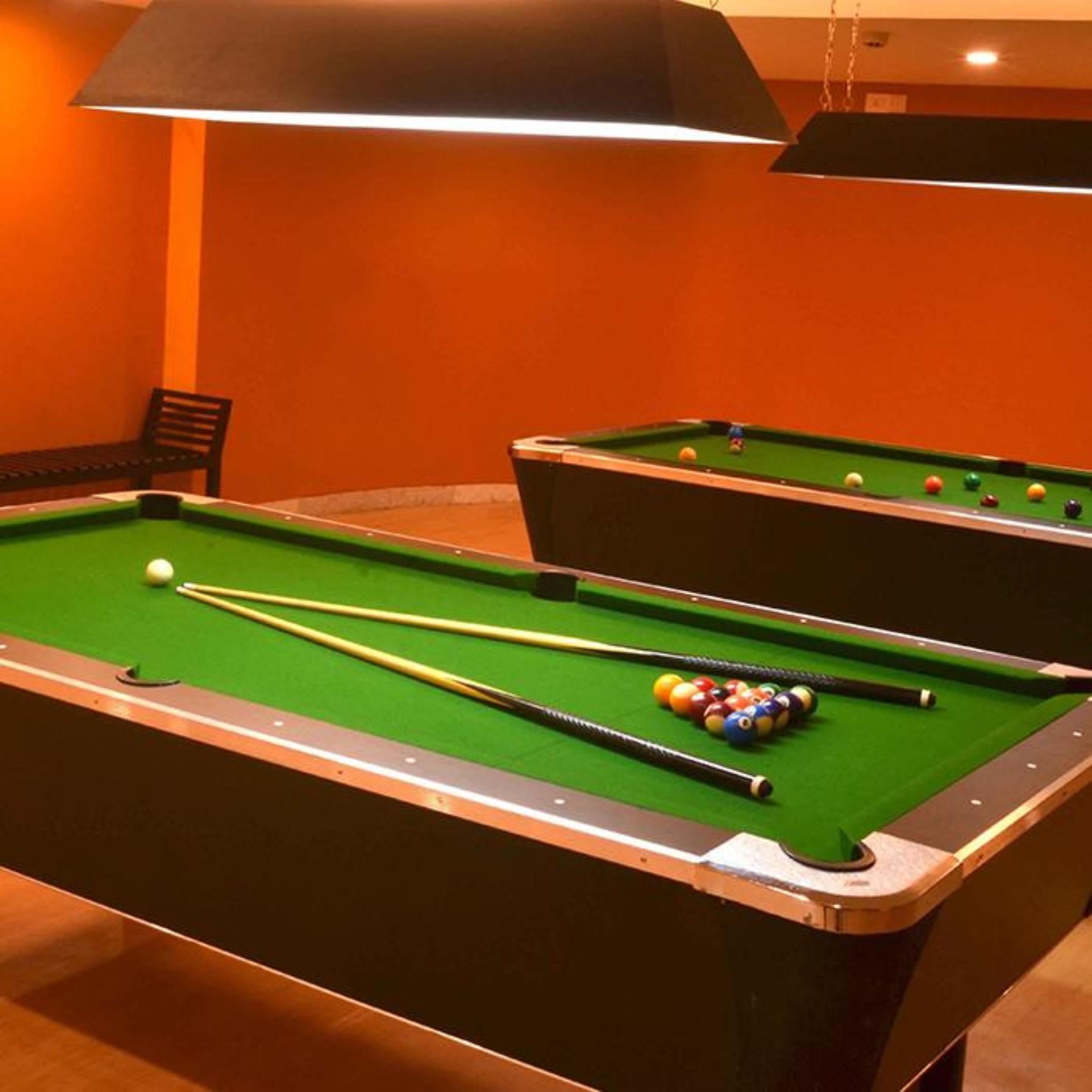Club Emerald 3*