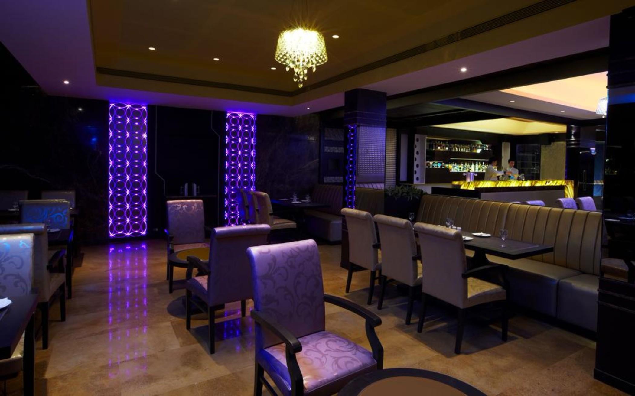 Club Emerald Mumbai