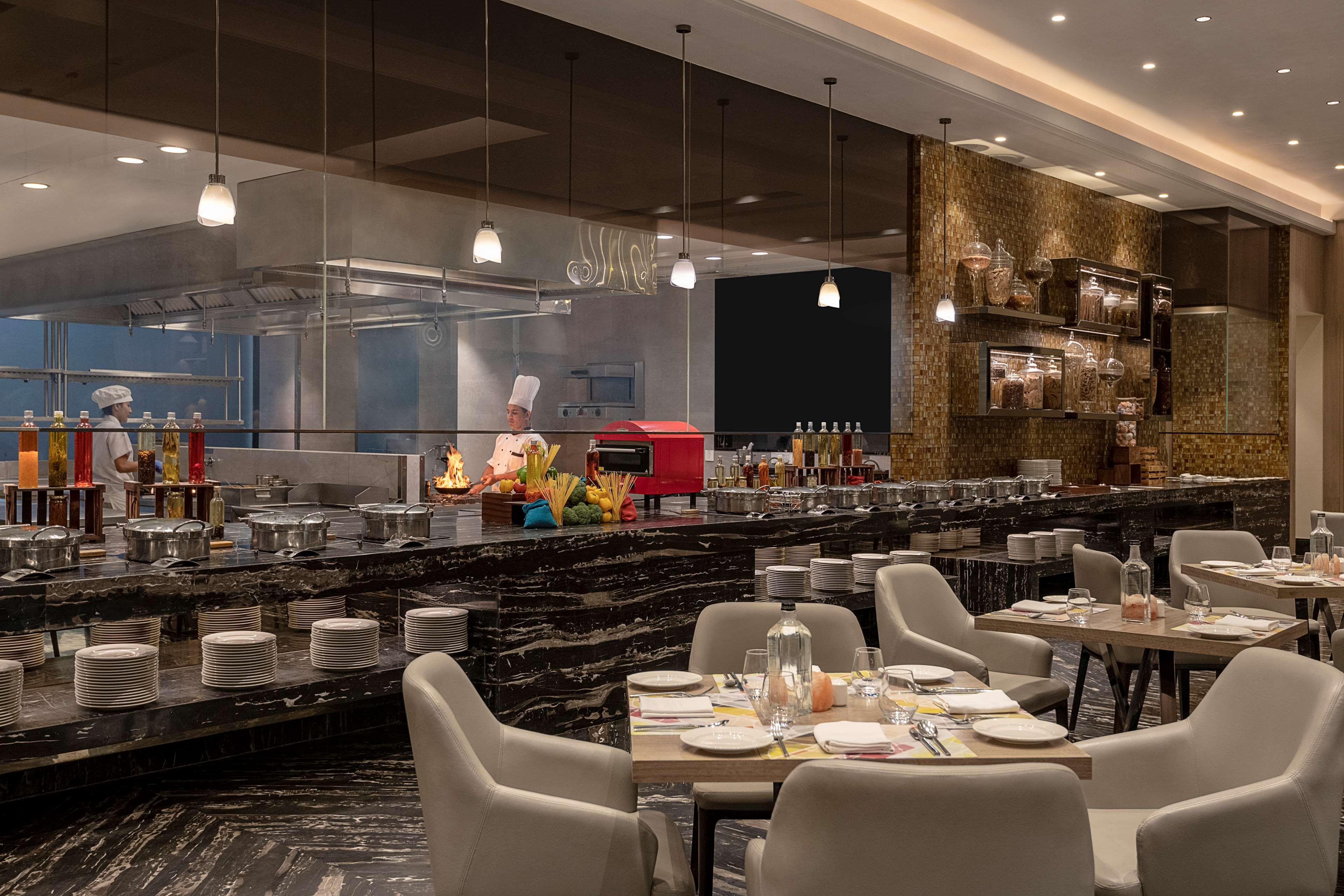 Hotel Radisson Andheri Midc Mumbai