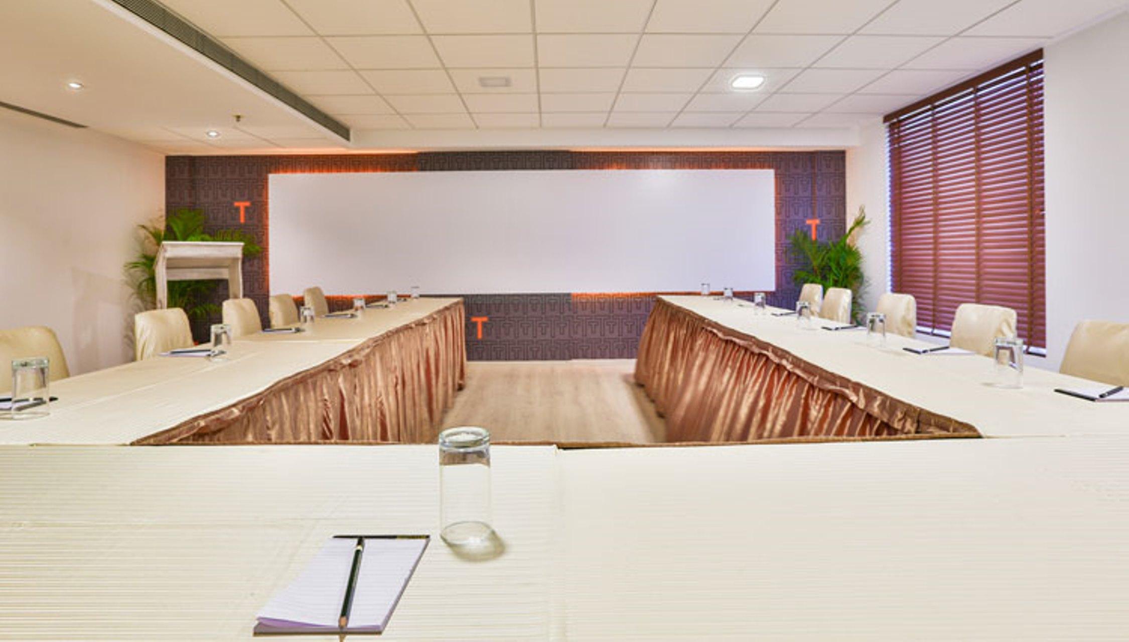 T24 Residency Hotel 4*