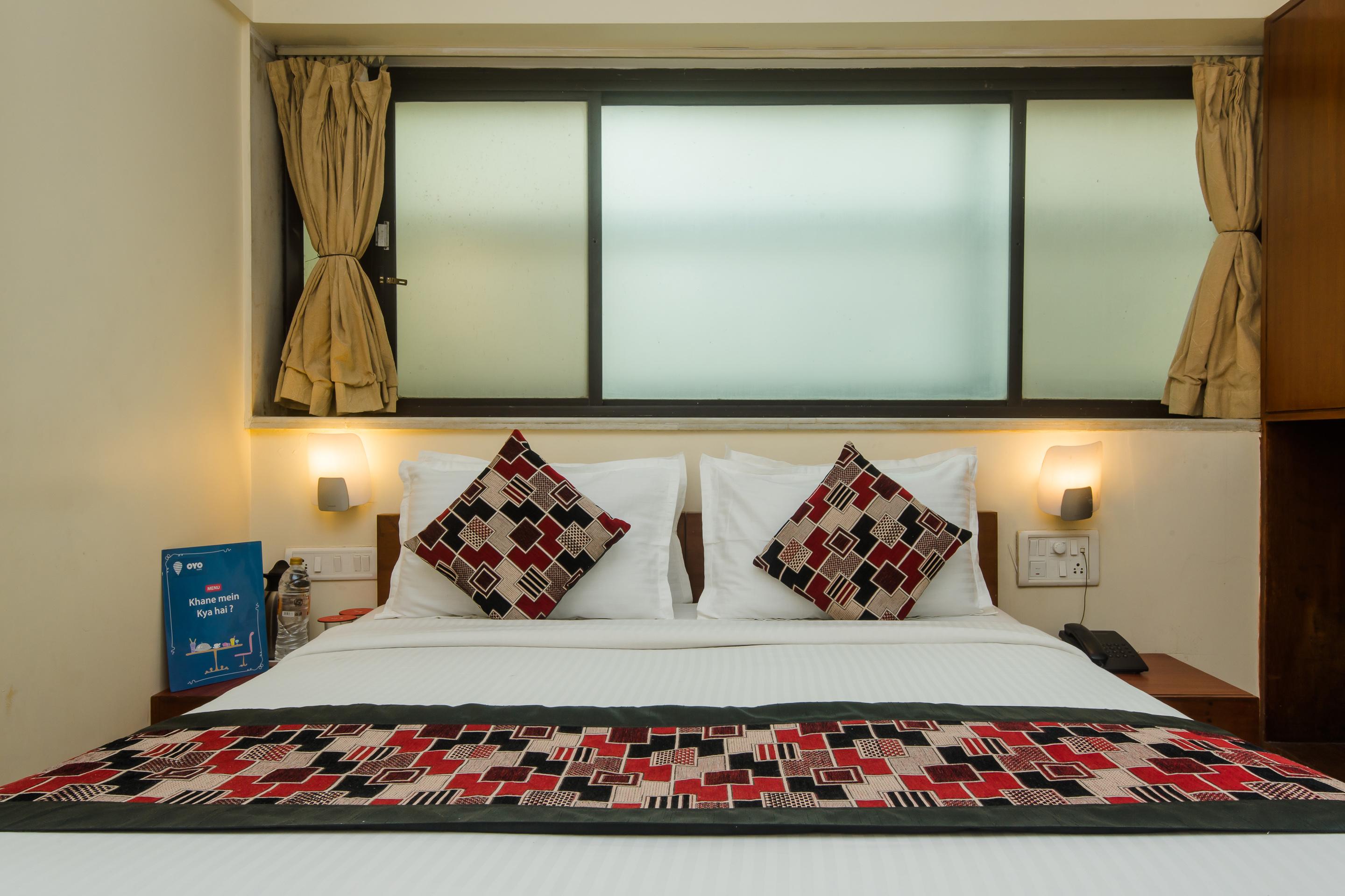 Jayshree Domestic Airport Hotel 3*