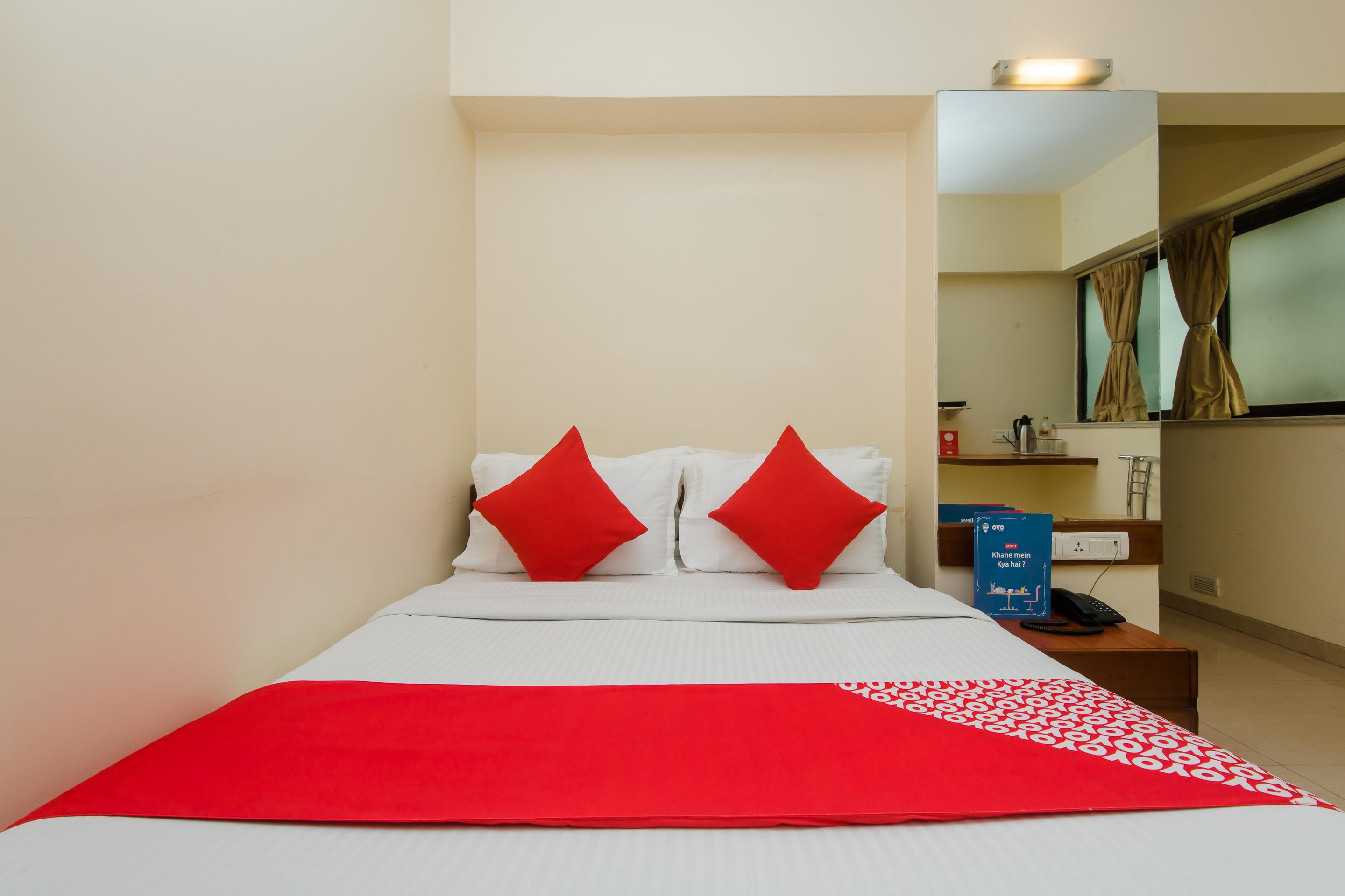 Jayshree Domestic Airport Hotel 3*