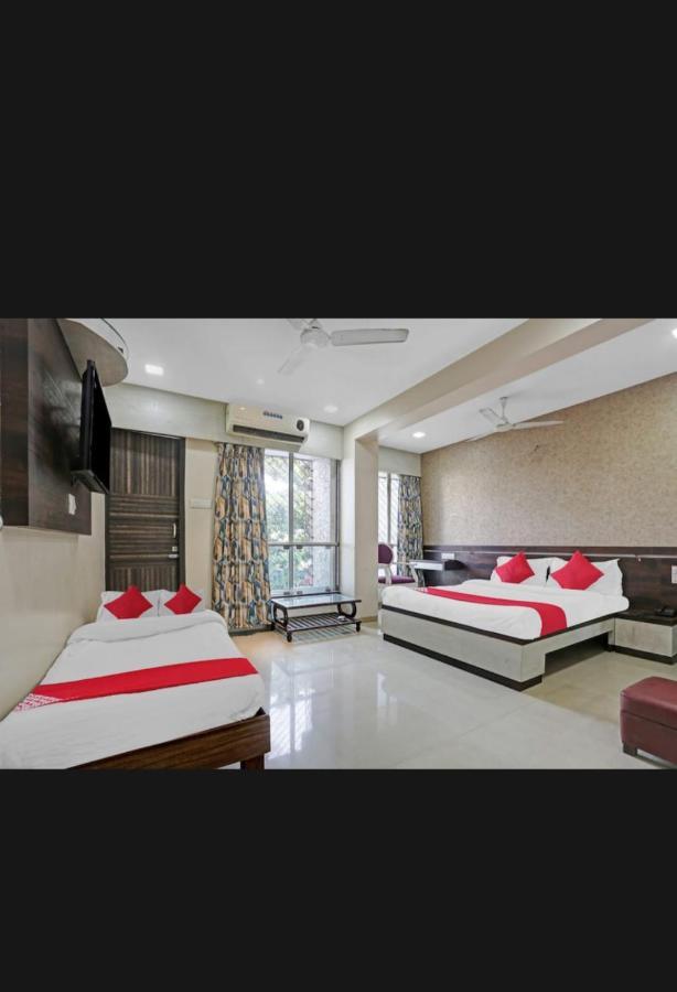 Guest house Star Light Mumbai