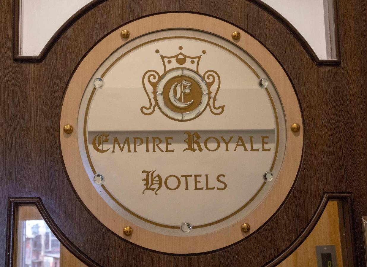 Hostel Empire Royale *