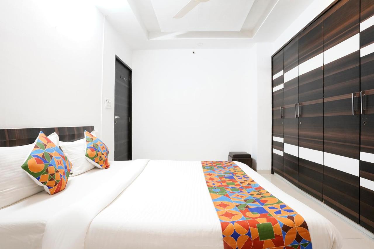 Fabhotel Shree Balaji 3*