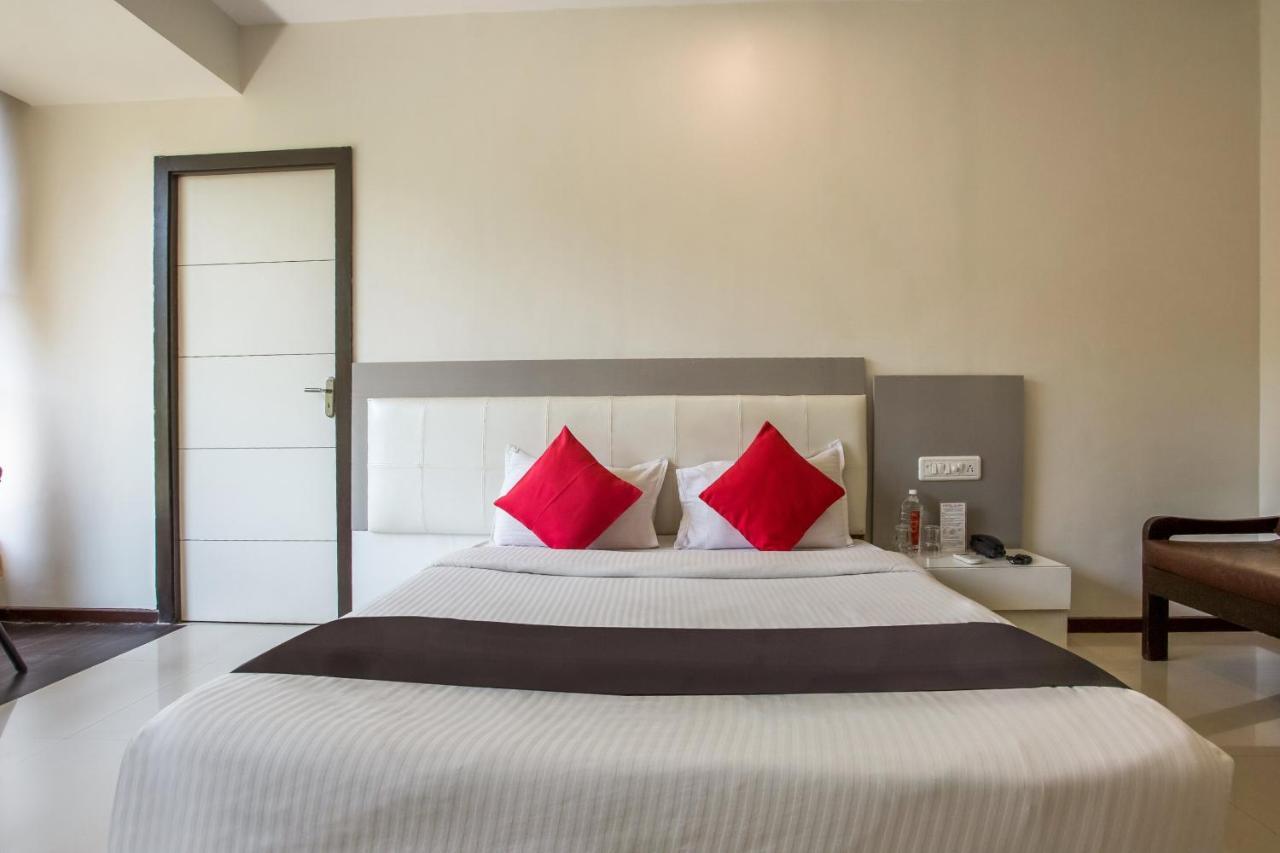 Hotel Capital O 35557 Aura