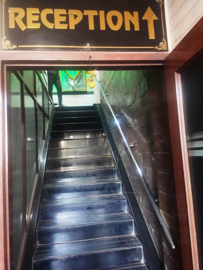 Mantra Lodging & Boarding Hotel Mumbai