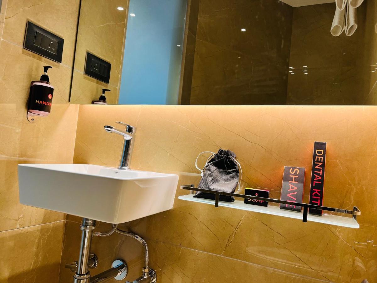 Ginger Mumbai, Goregaon Hotel 4*