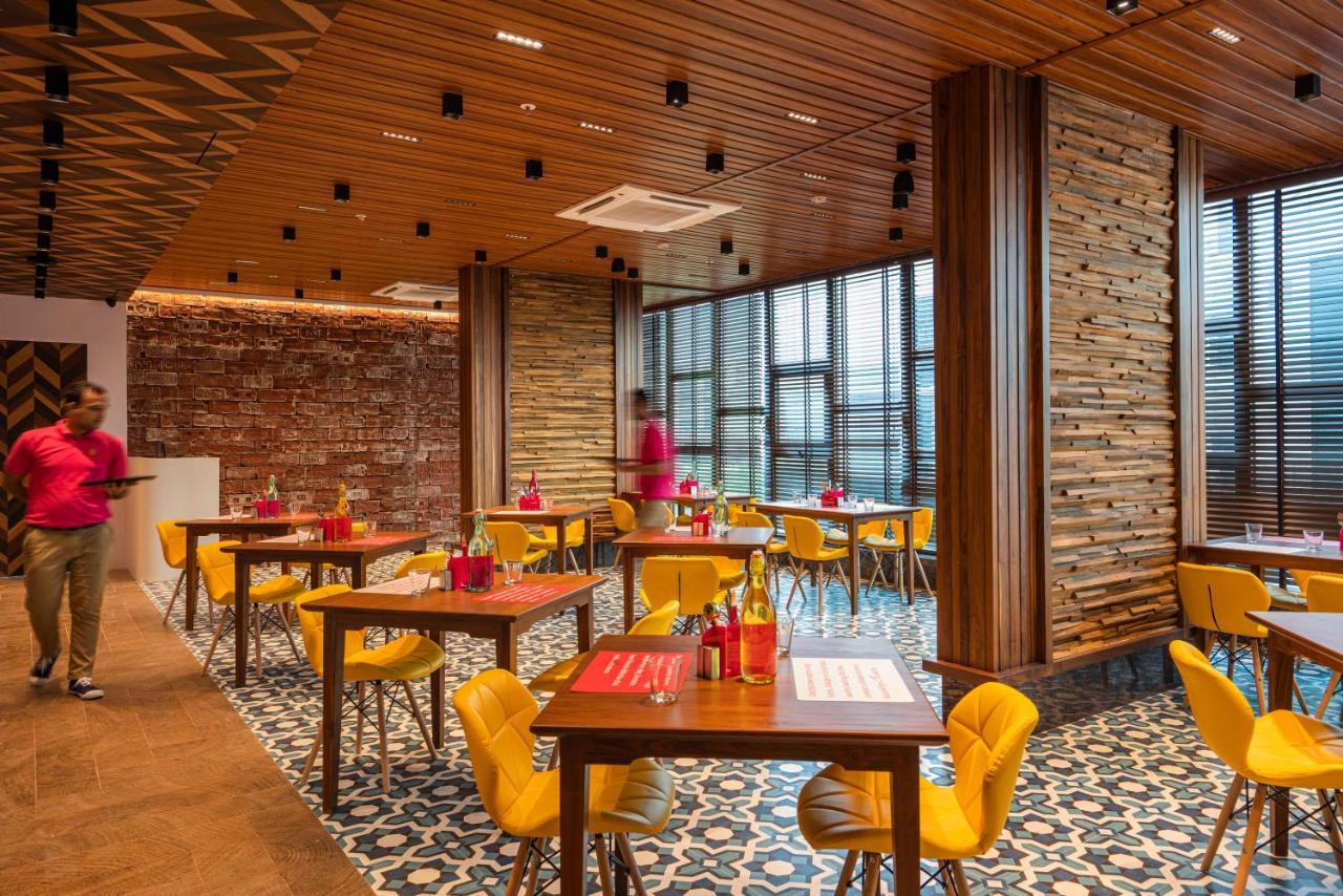 Ginger Mumbai, Goregaon 4*