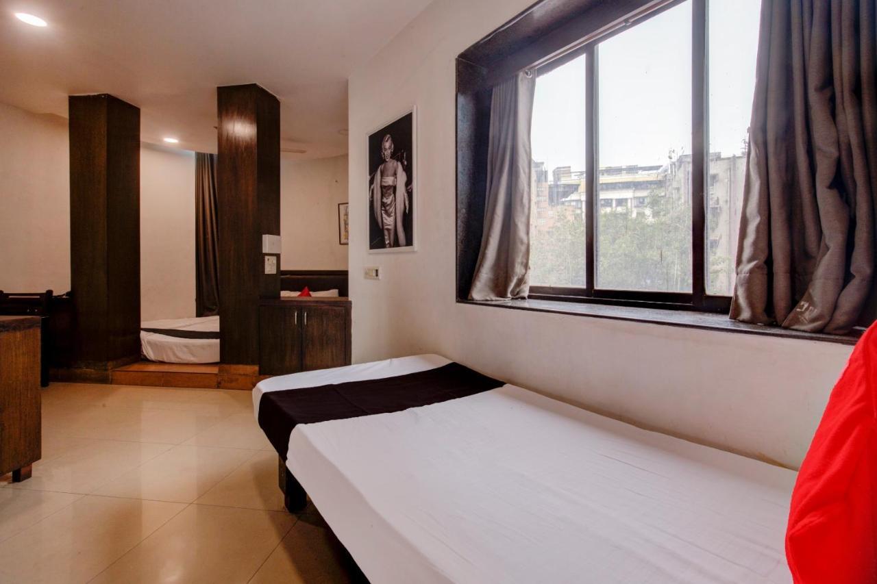 Capital O 77295 Bansidhar Bhuvan 3* Mumbai