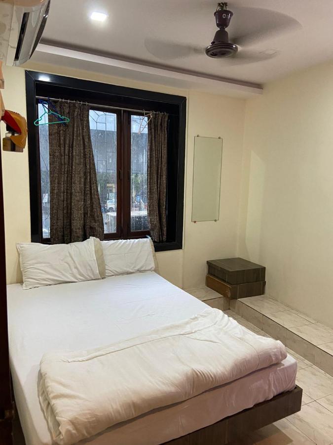 Sadguru By Wb Hotel
