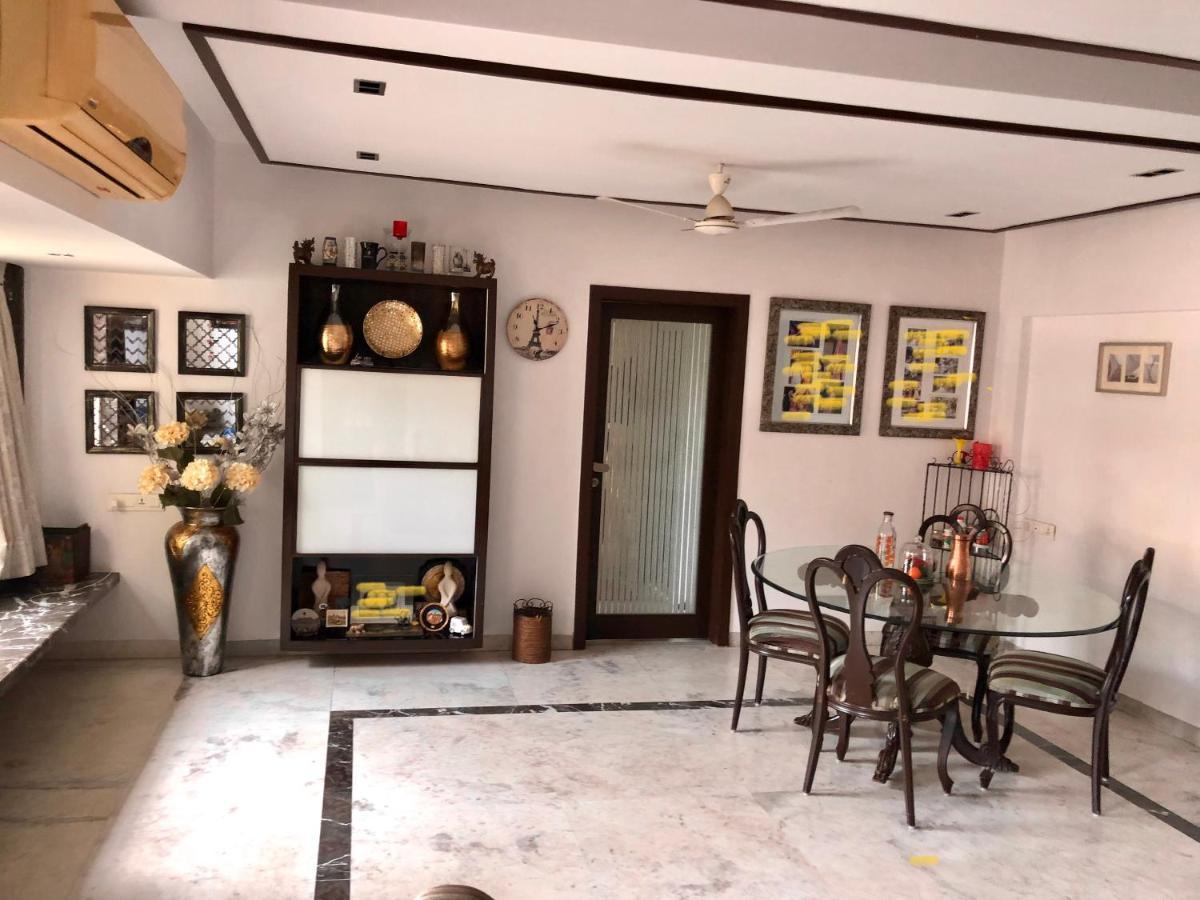Luxurious Cozy 1 King Bed With Free Parking Homestay