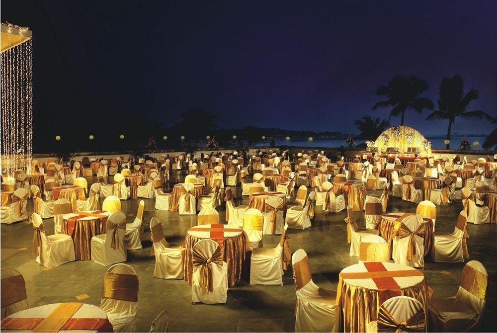 Hotel The Retreat & Convention Centre Mumbai