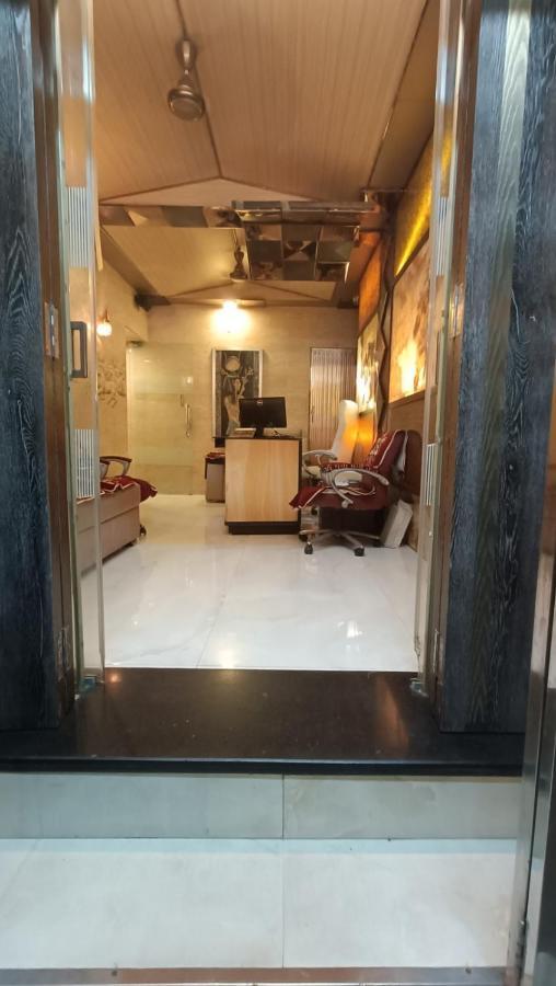 Oliver Guest house Mumbai