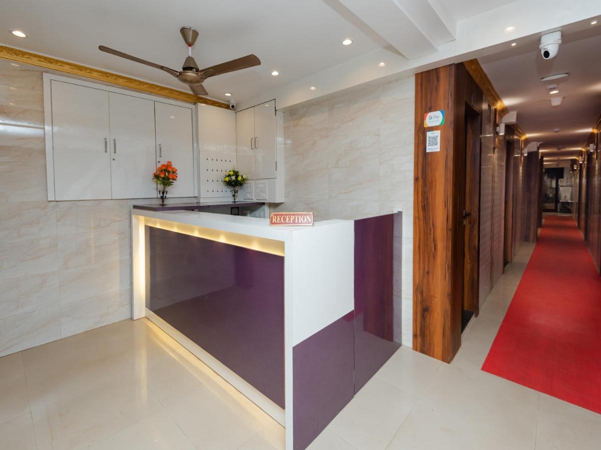Hotel Kgn Near Cst Railway Station And Haj House Near Crawford Market Mumbai