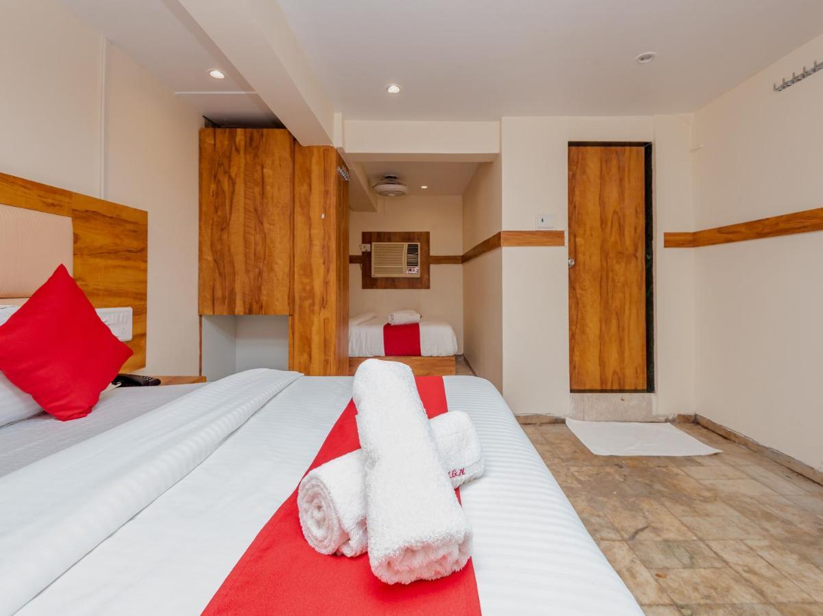 Hotel Kgn Near Cst Railway Station And Haj House Near Crawford Market Mumbai