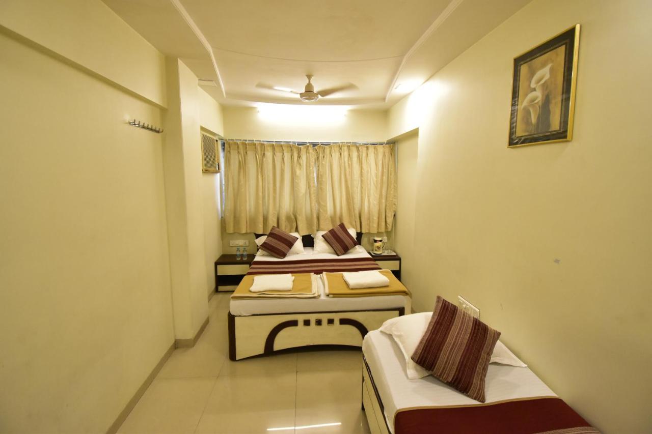 Kalpana Palace, Hotel 2*