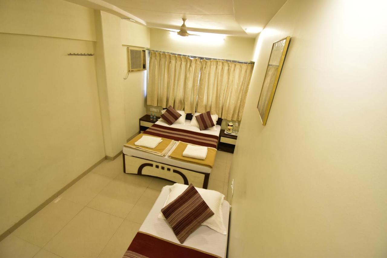 Kalpana Palace, Hotel 2*