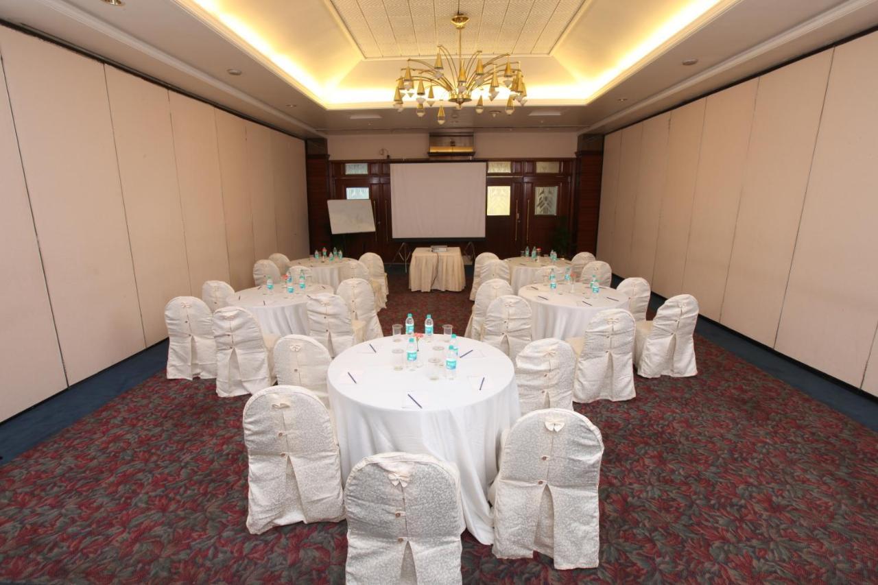 Maxx Value - Kohinoor Continental 4* Bombaim